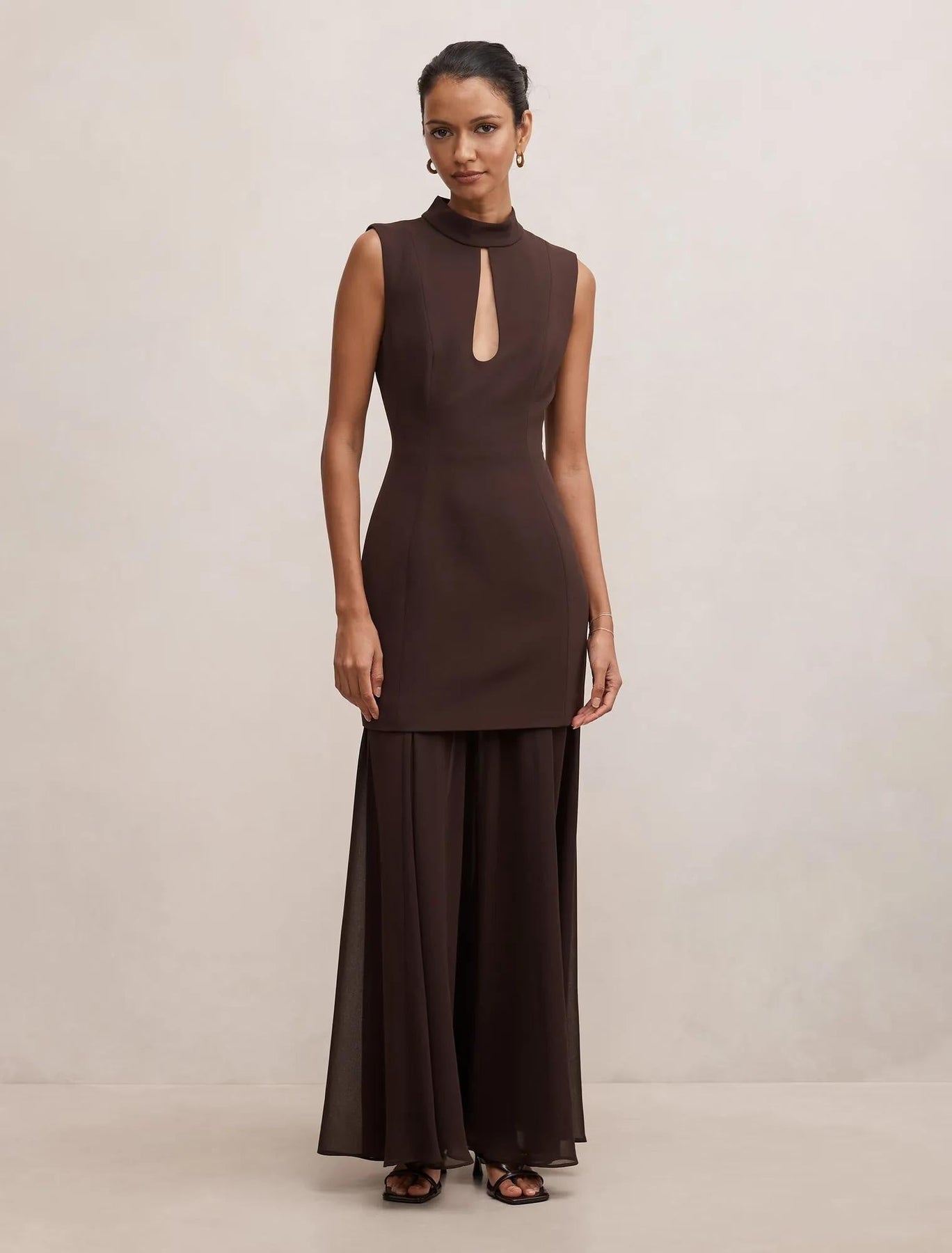 The Ultimate Petite Style Guide: How to Dress for a Petite Frame