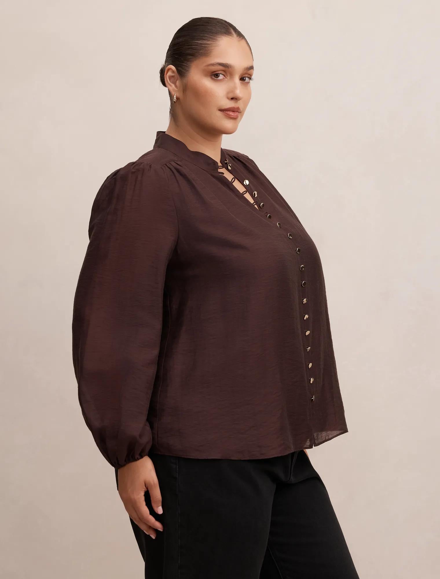 Amelia Curve Printed Button Down Blouse Chocolate