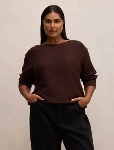 Gabbie Curve Essential Knit Sweater Chocolate