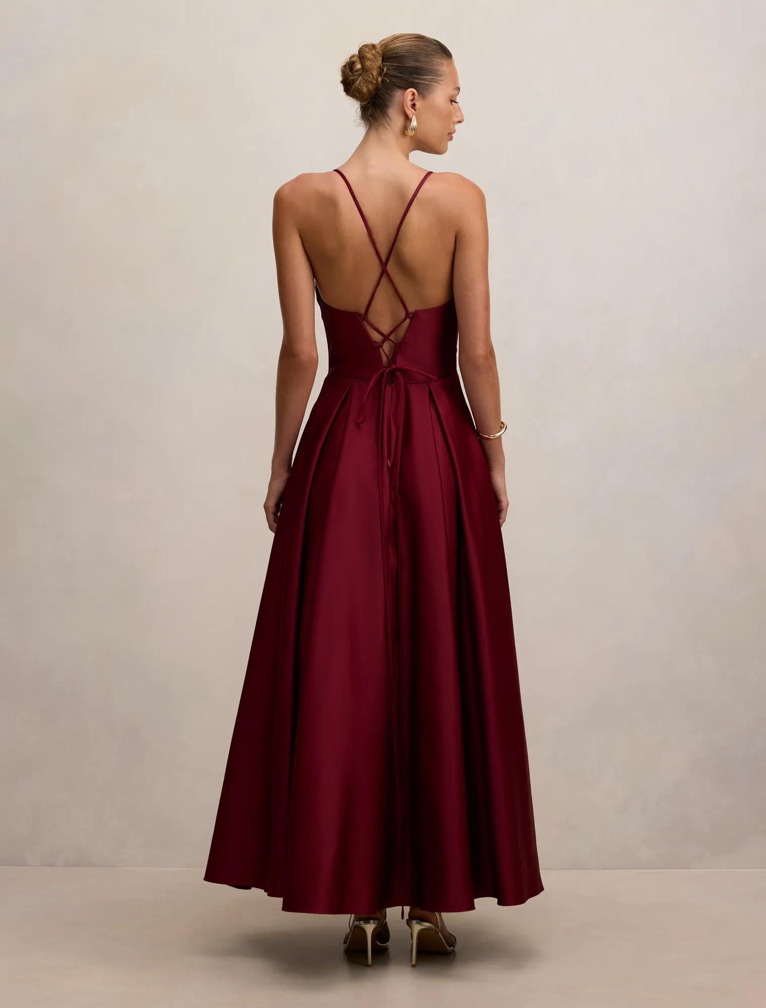 Lydia Strappy Gown Wine