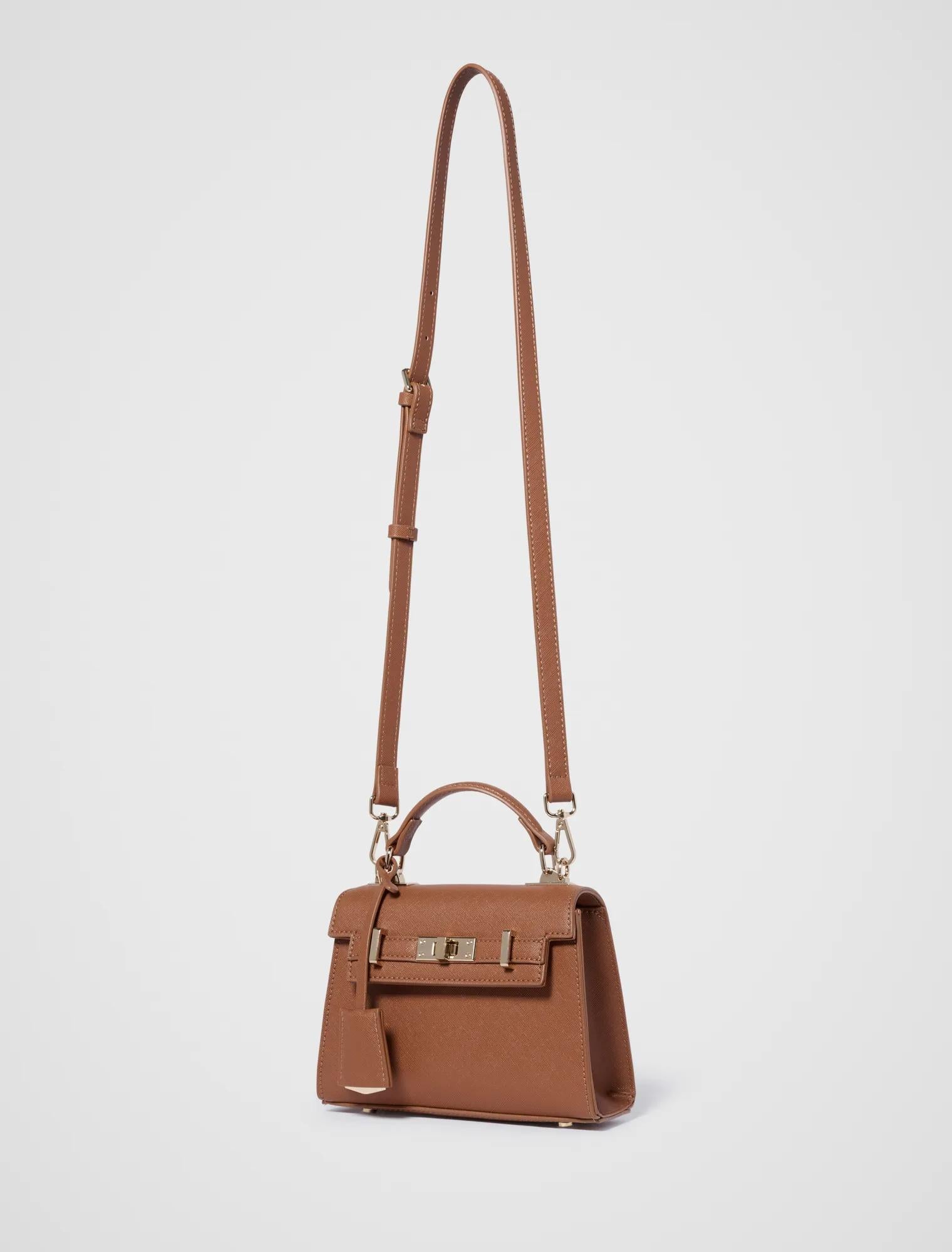 Tala Top Handle Lock Bag Tan_mannequin