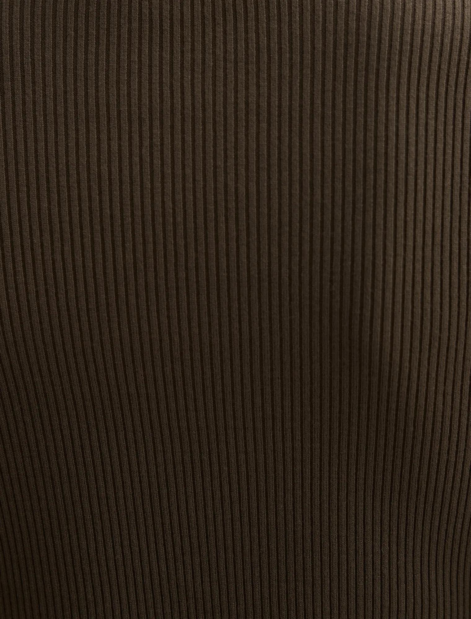29429608