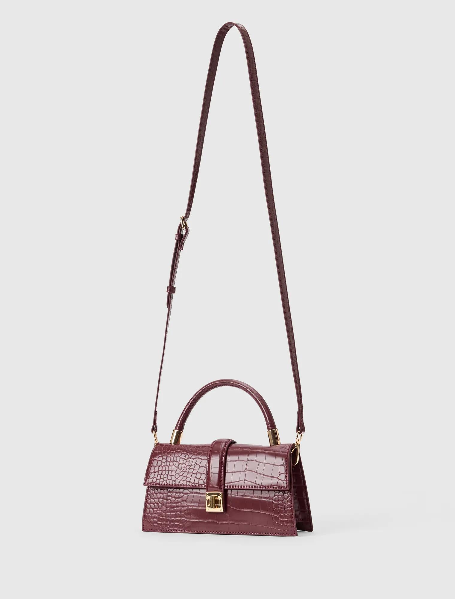 Violet Lock Detail Top Handle Vintage Merlot_mannequin