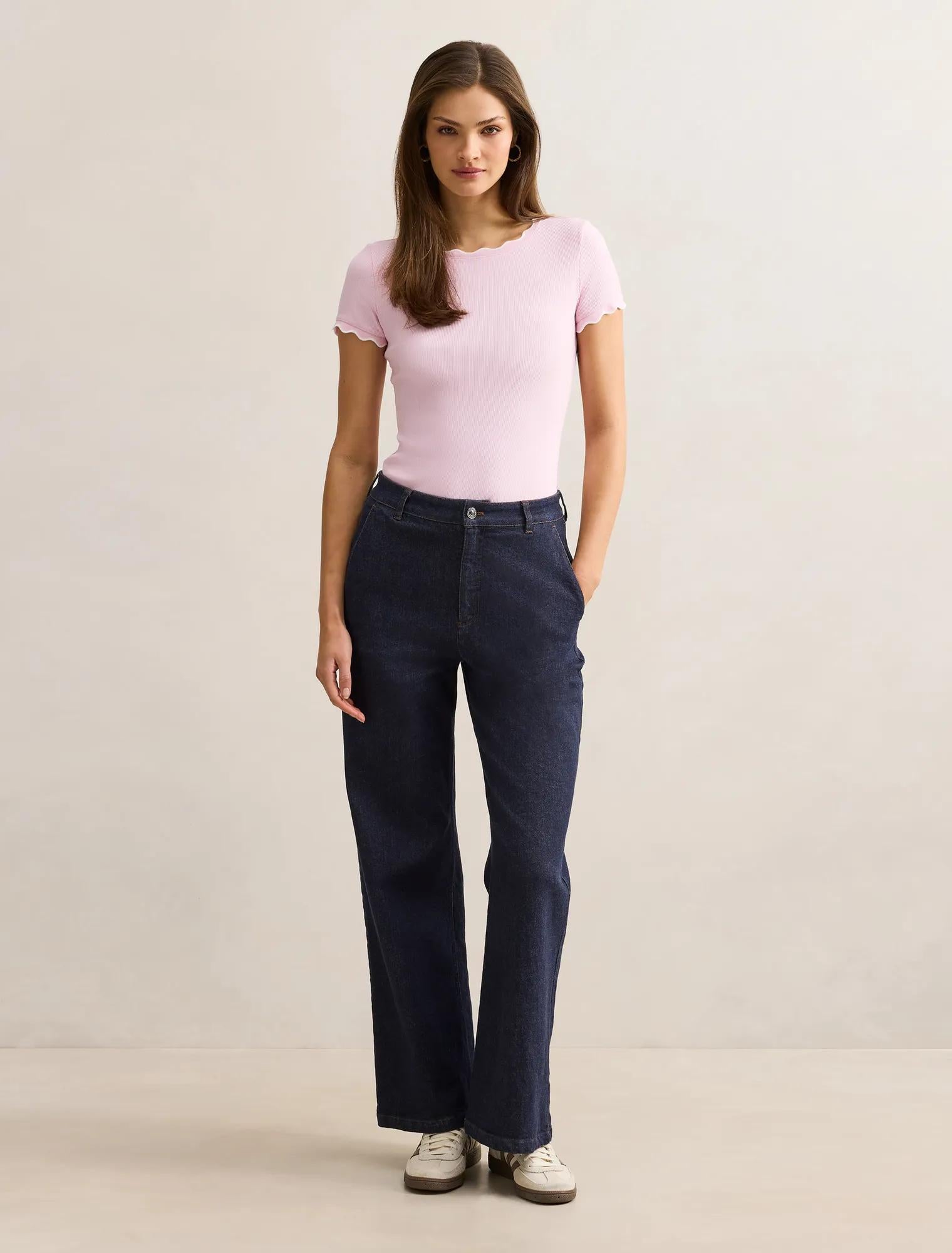 Rebecca Scallop Trim Tee Pink / Porcelain