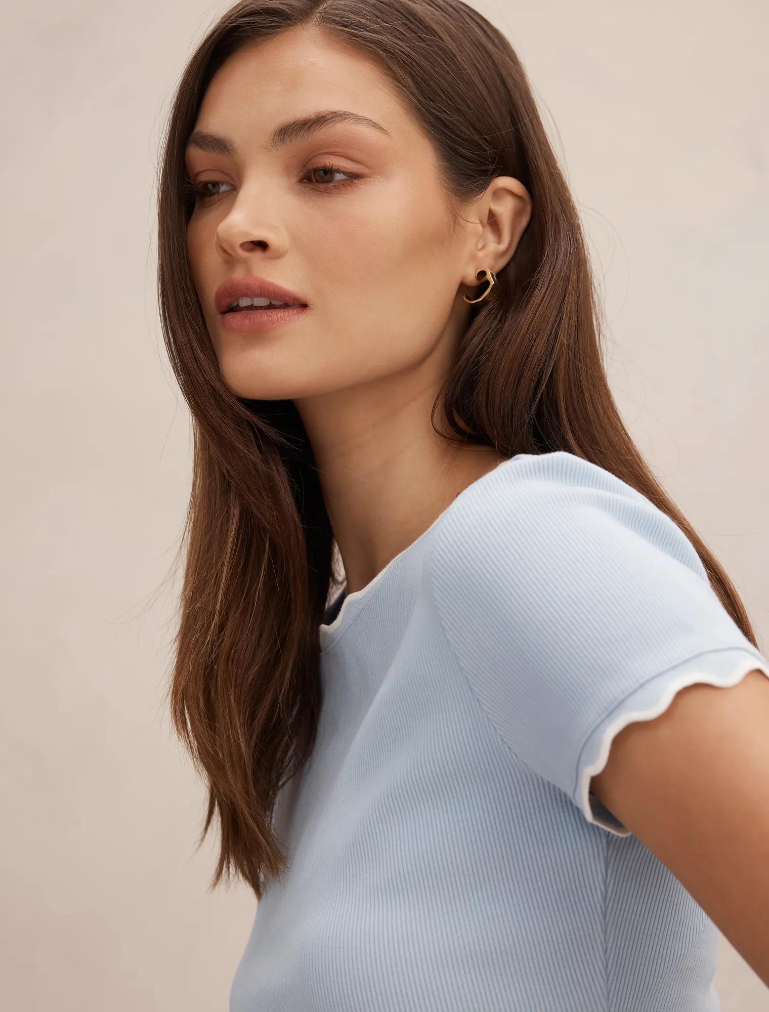 Rebecca Scallop Trim Tee Cloud Blue/ Porcelain