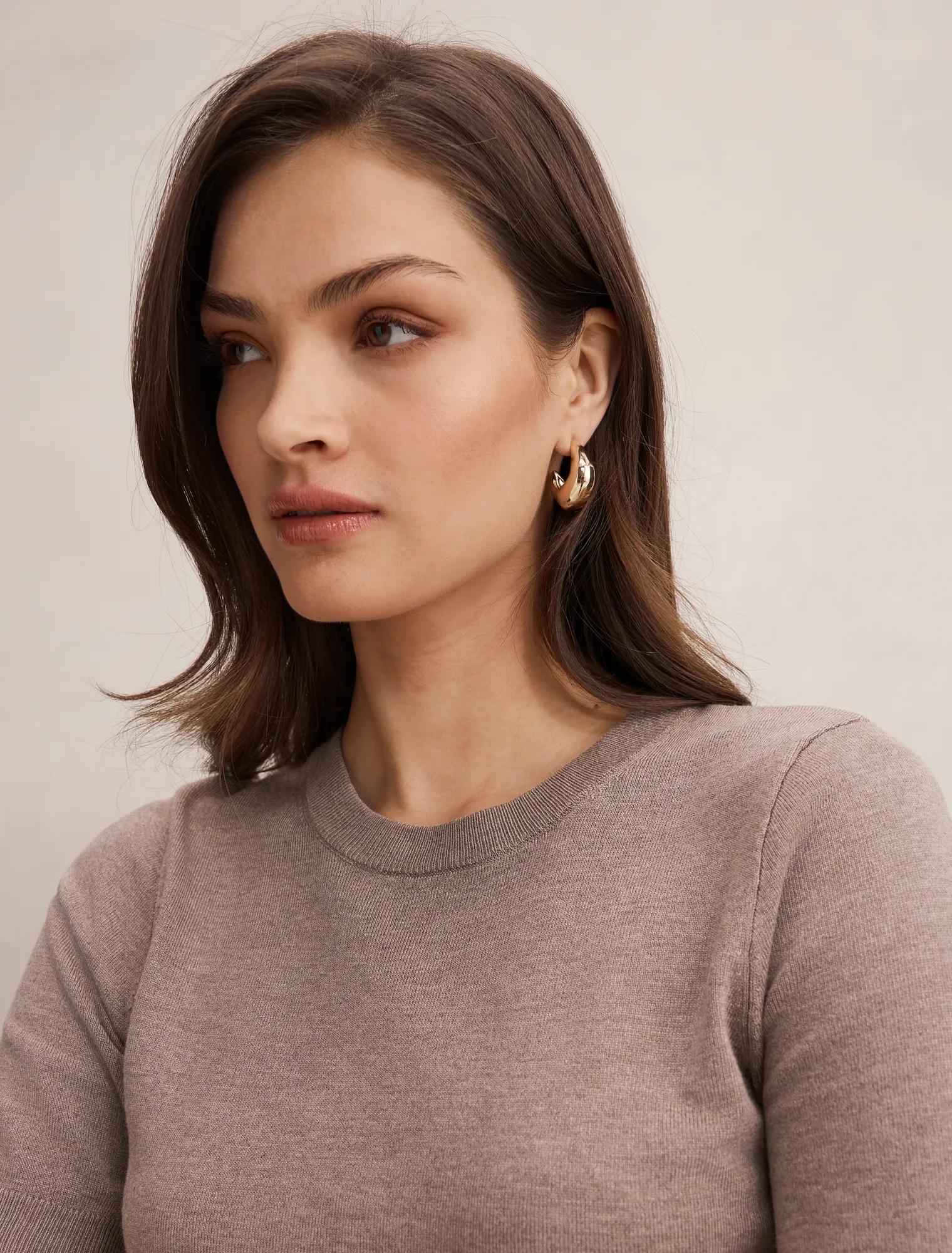 Maisie Short Sleeve Tee Taupe