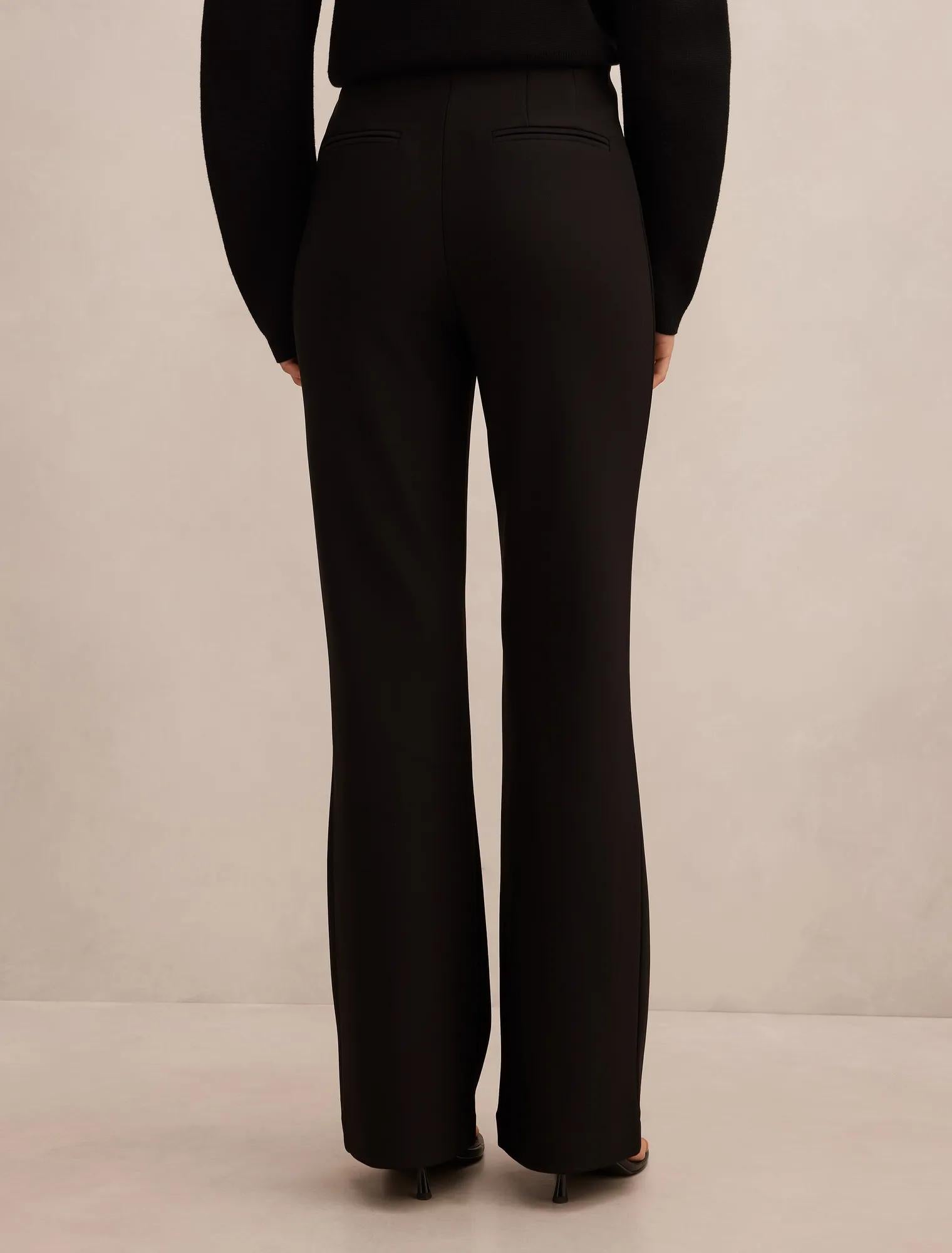 Maia Flare pant Black