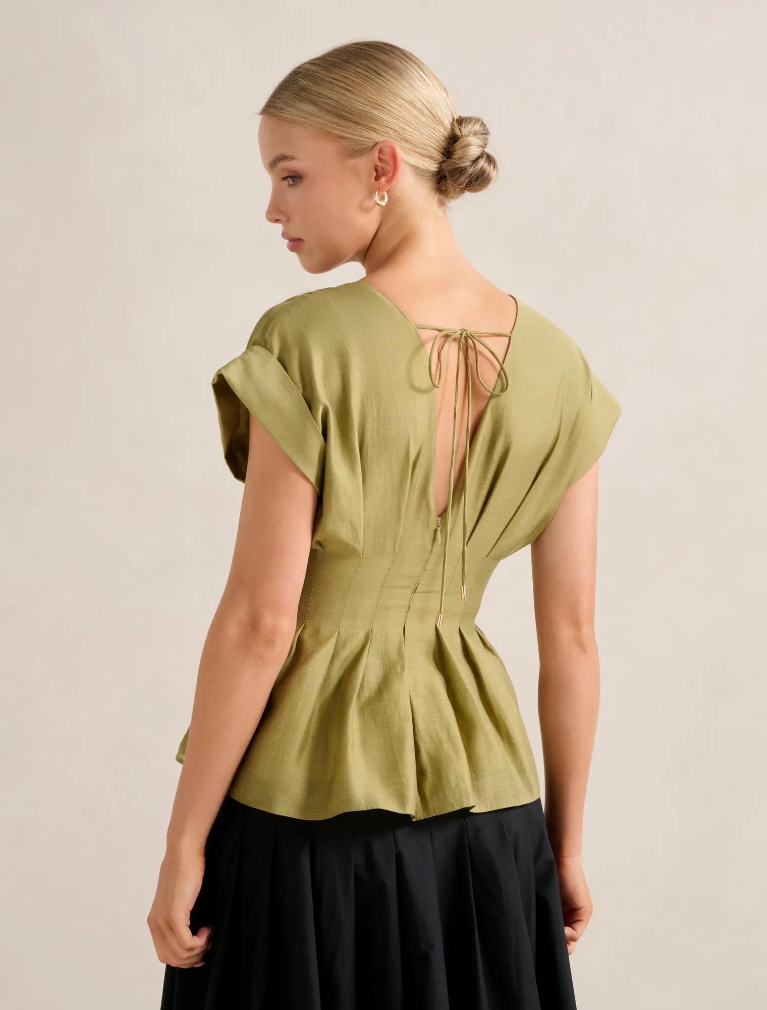 Vanessa V-Neck Top Green Olive