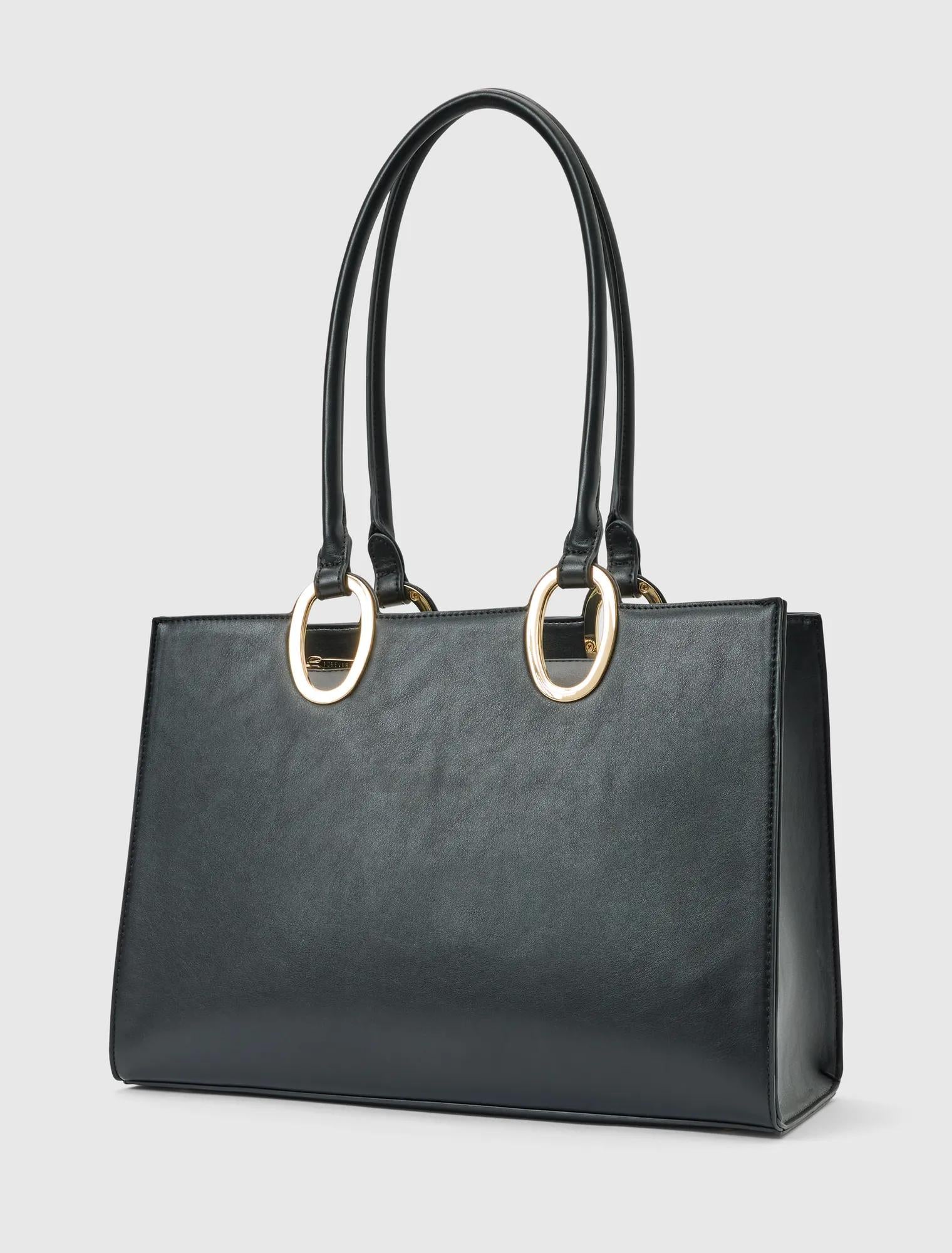 Sammi Oval Hardware Shoulder Tote Black_mannequin