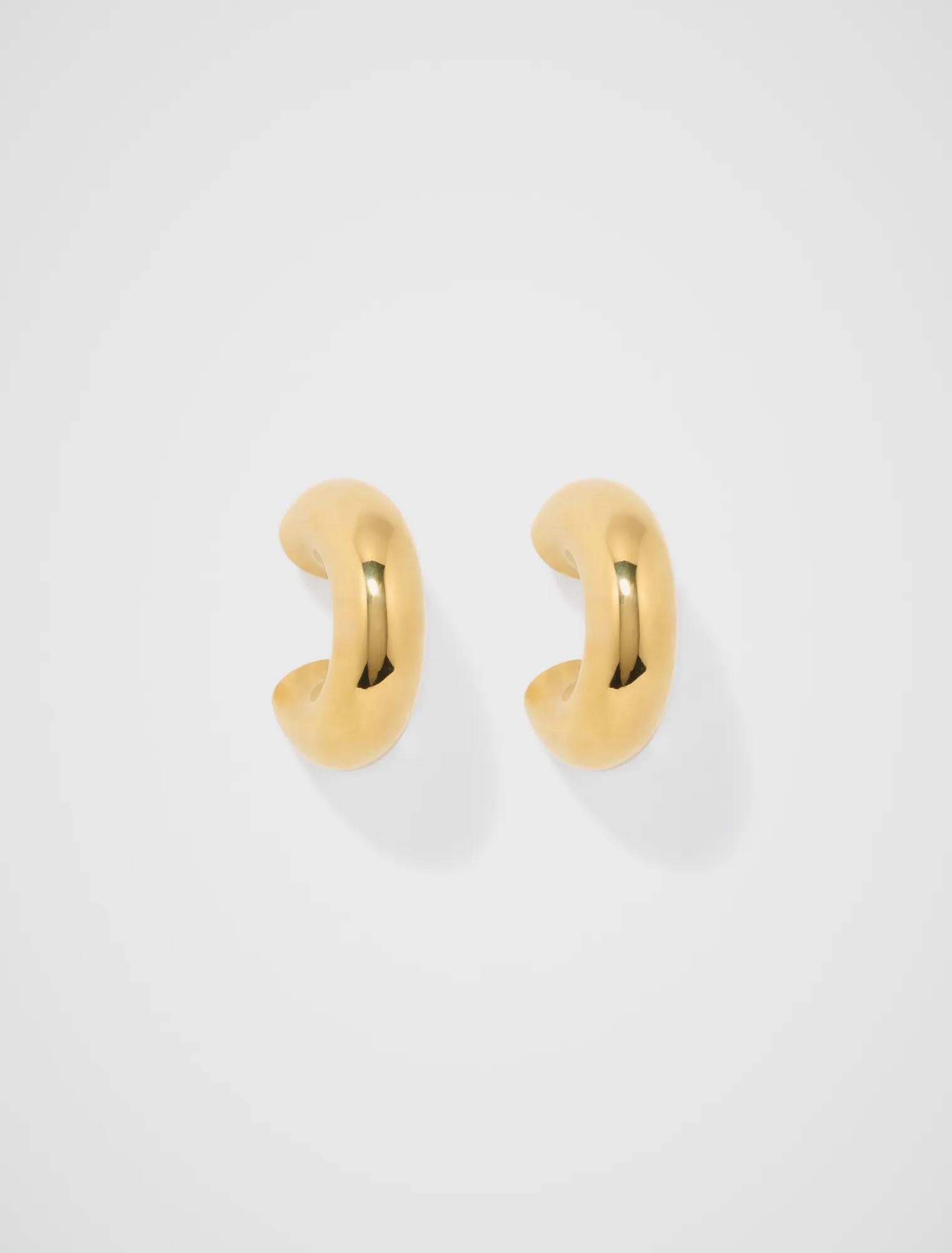 Sally Chubby Hoop Earrings Gold Plated_mannequin