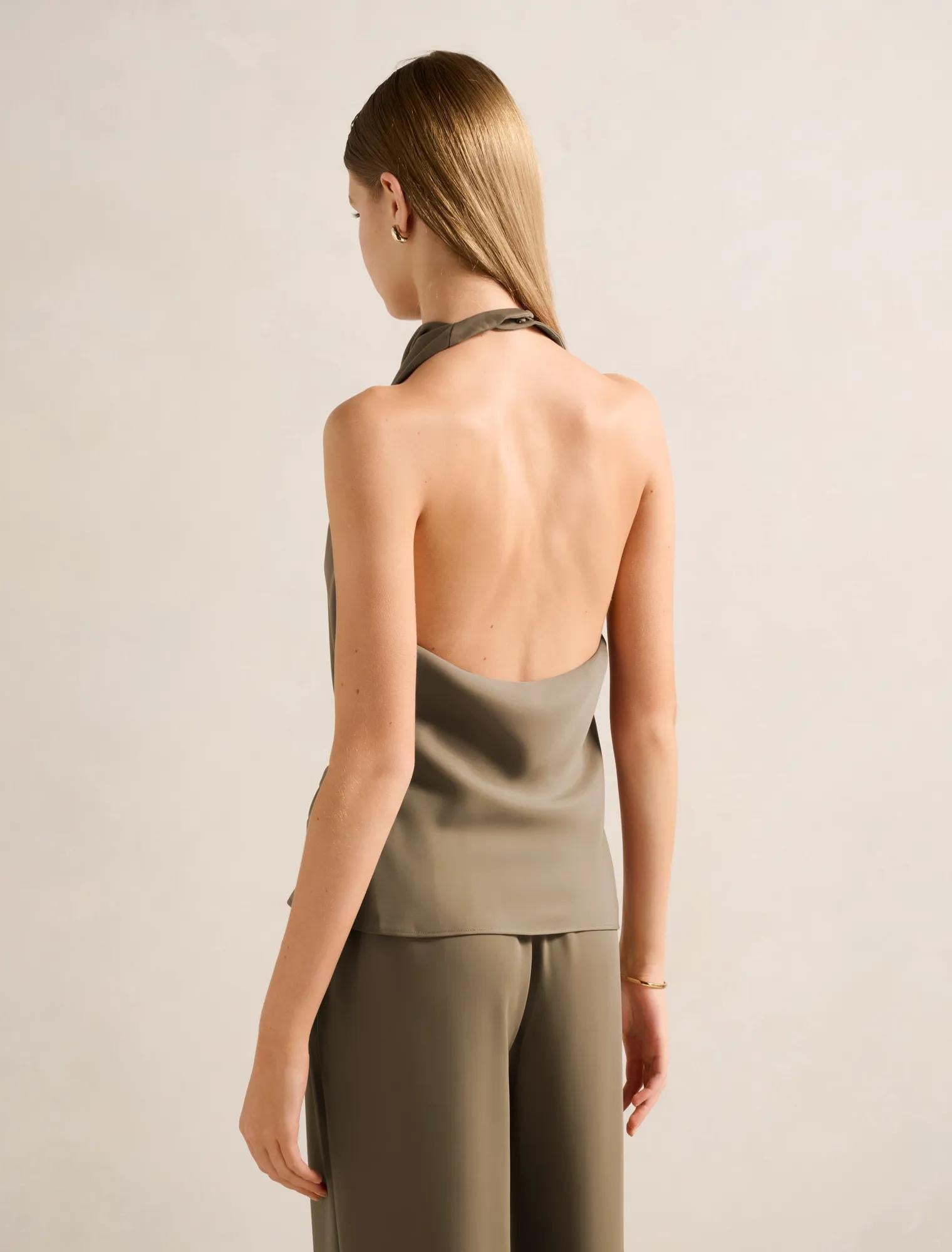 Evelyn Halter Backless Top Soft Pebble Set