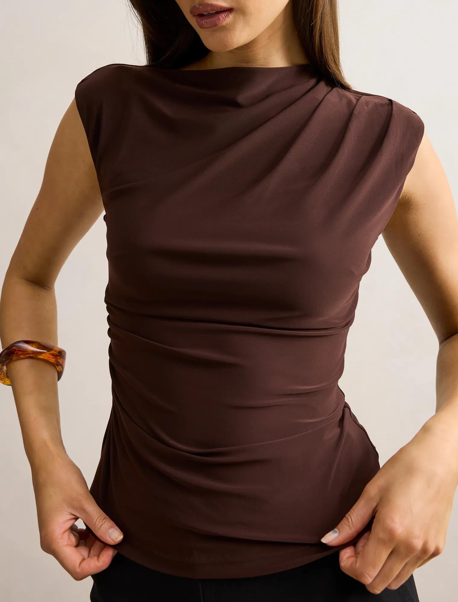 Logan Asymmetric Shoulder Top Bitter Chocolate