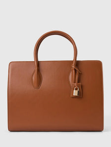 Louisa Large Lock Tote Tan_mannequin