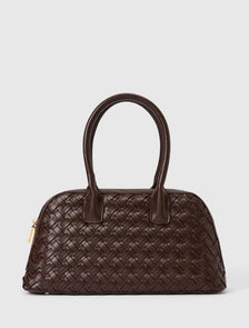 Kendra Weave Kettle Bag Dark Chocolate_mannequin