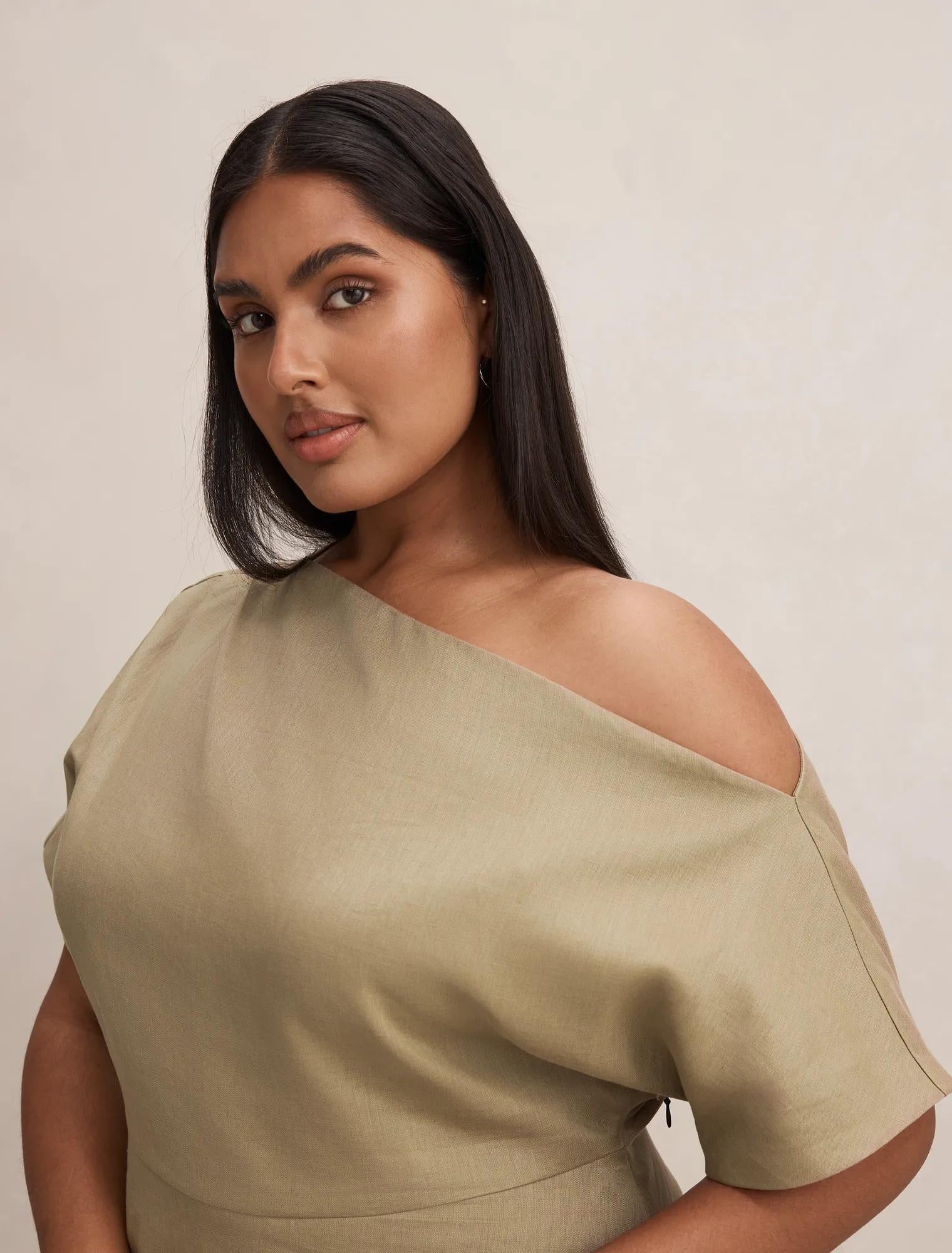 Elissa Curve Tipped Shoulder Midi Dress Covert Green