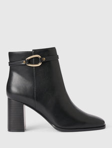 Rosanna Hardware Trim Heeled Ankle Boot Black_mannequin