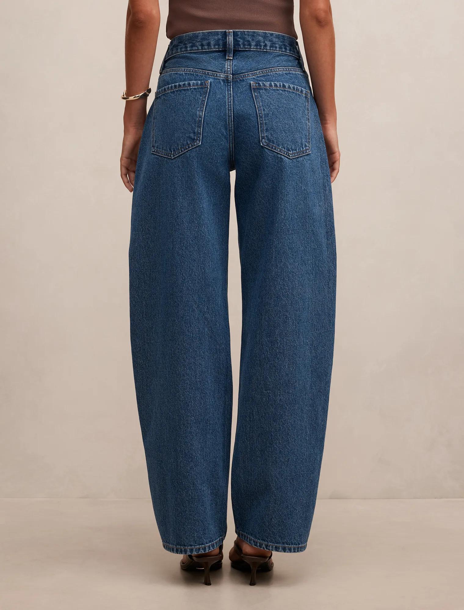 Emma Mid Rise Barrel Jeans Mid Wash