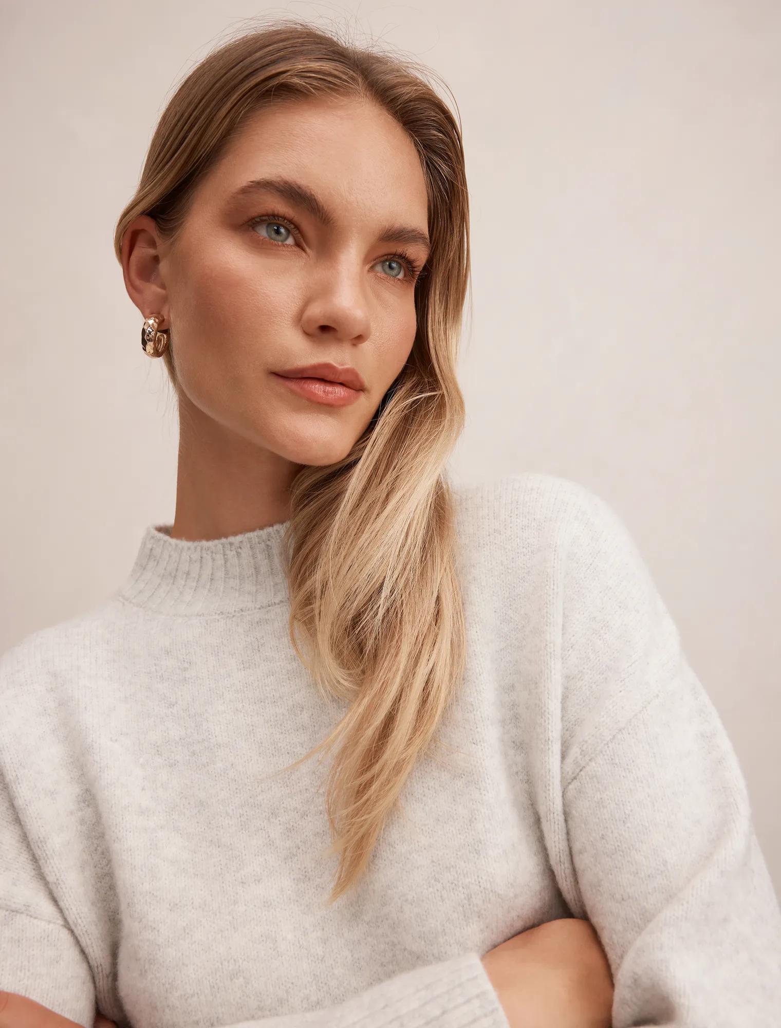 Kerrie Relaxed Sweater Soft Grey
