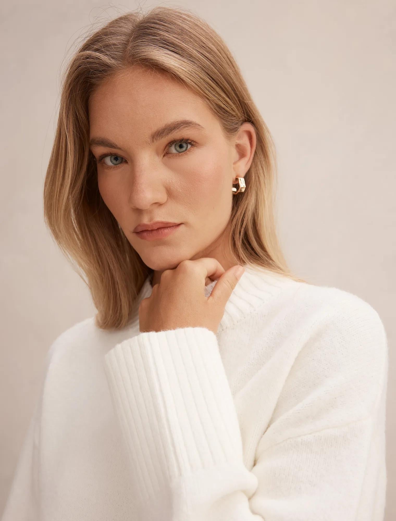 Kerrie Relaxed Sweater Cream