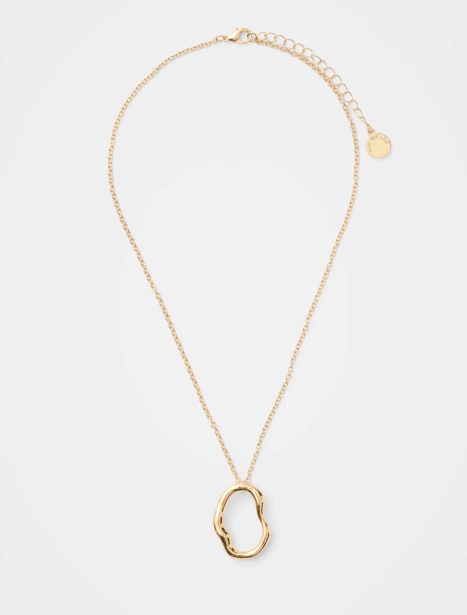 Octovia Organic Loop Pendant Necklace Gold_mannequin