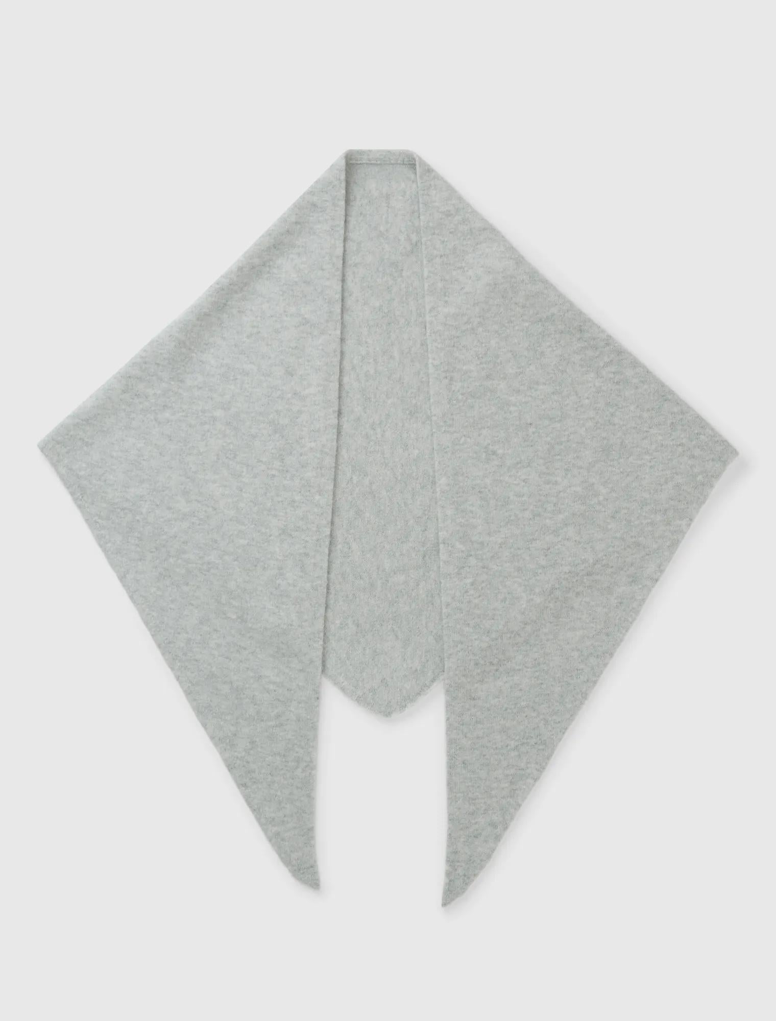 Tina Triangle Scarf Soft Grey