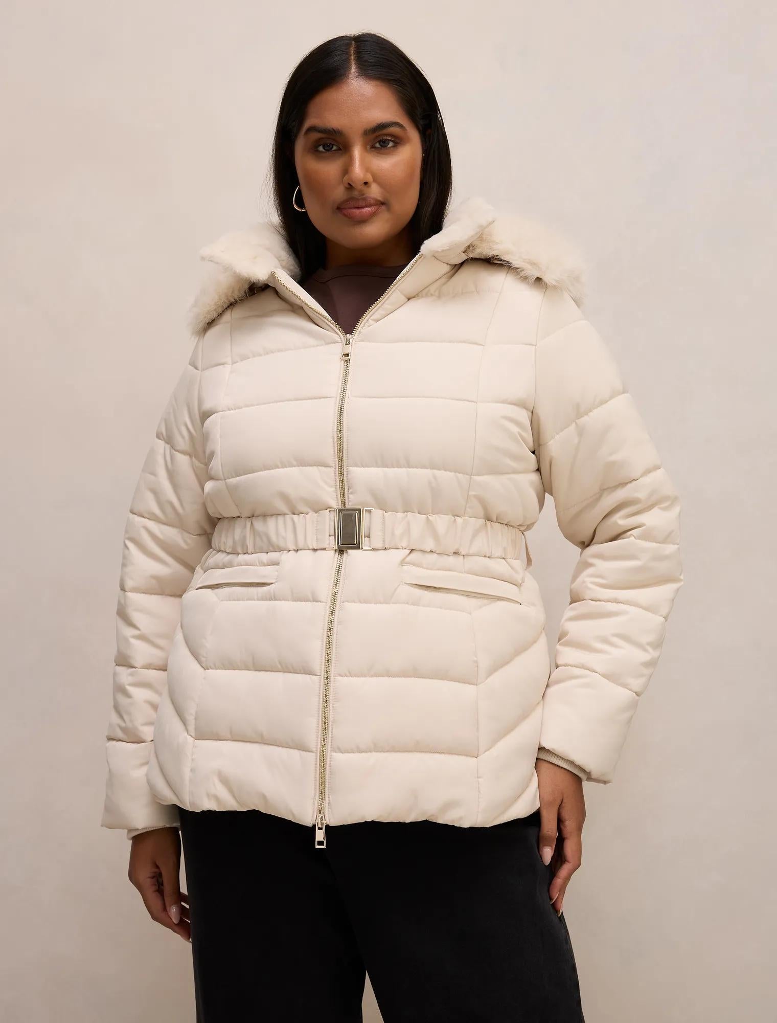 Macey Curve Short Puffer Jacket Cream