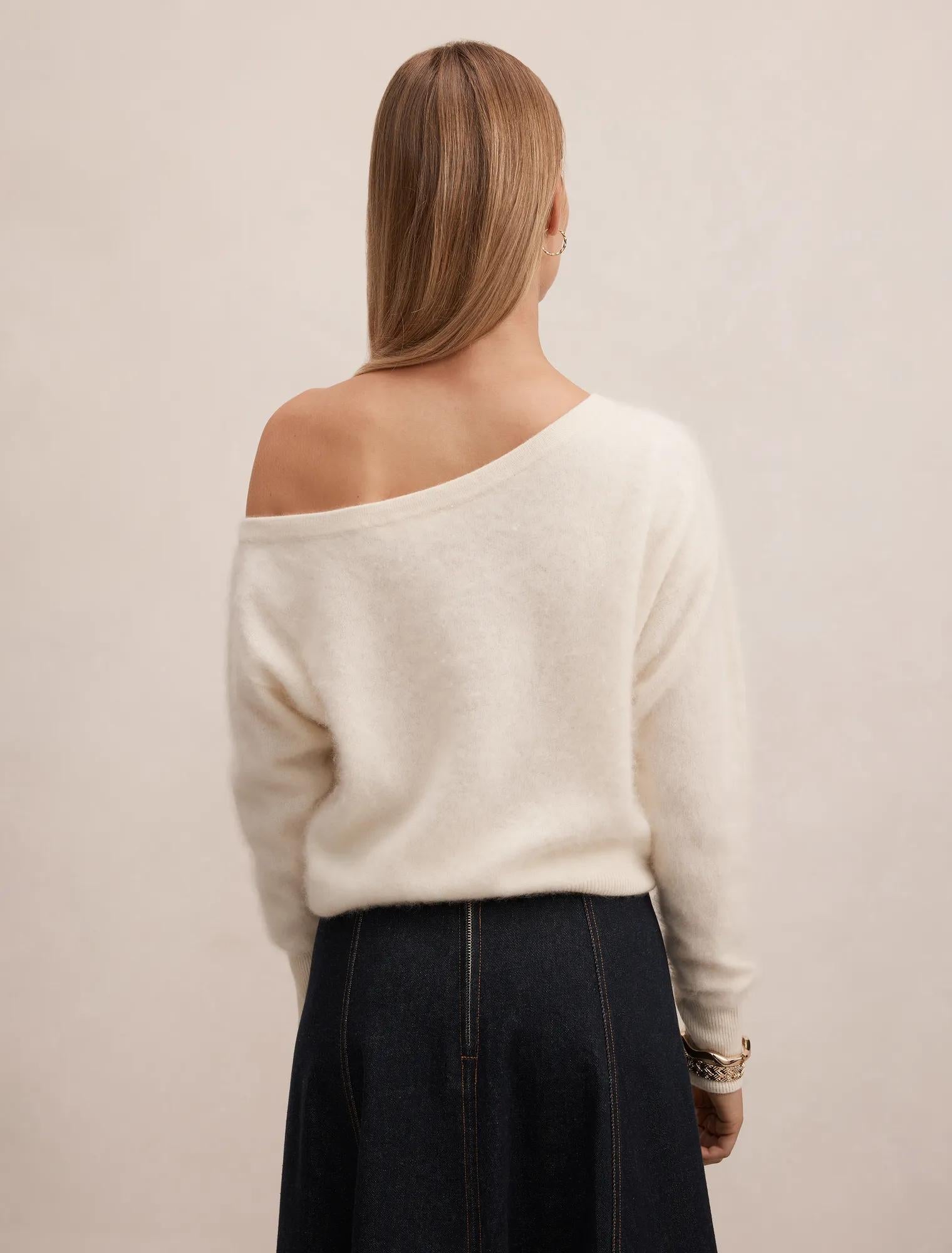 Kelli Asymmetric Sweater Cream