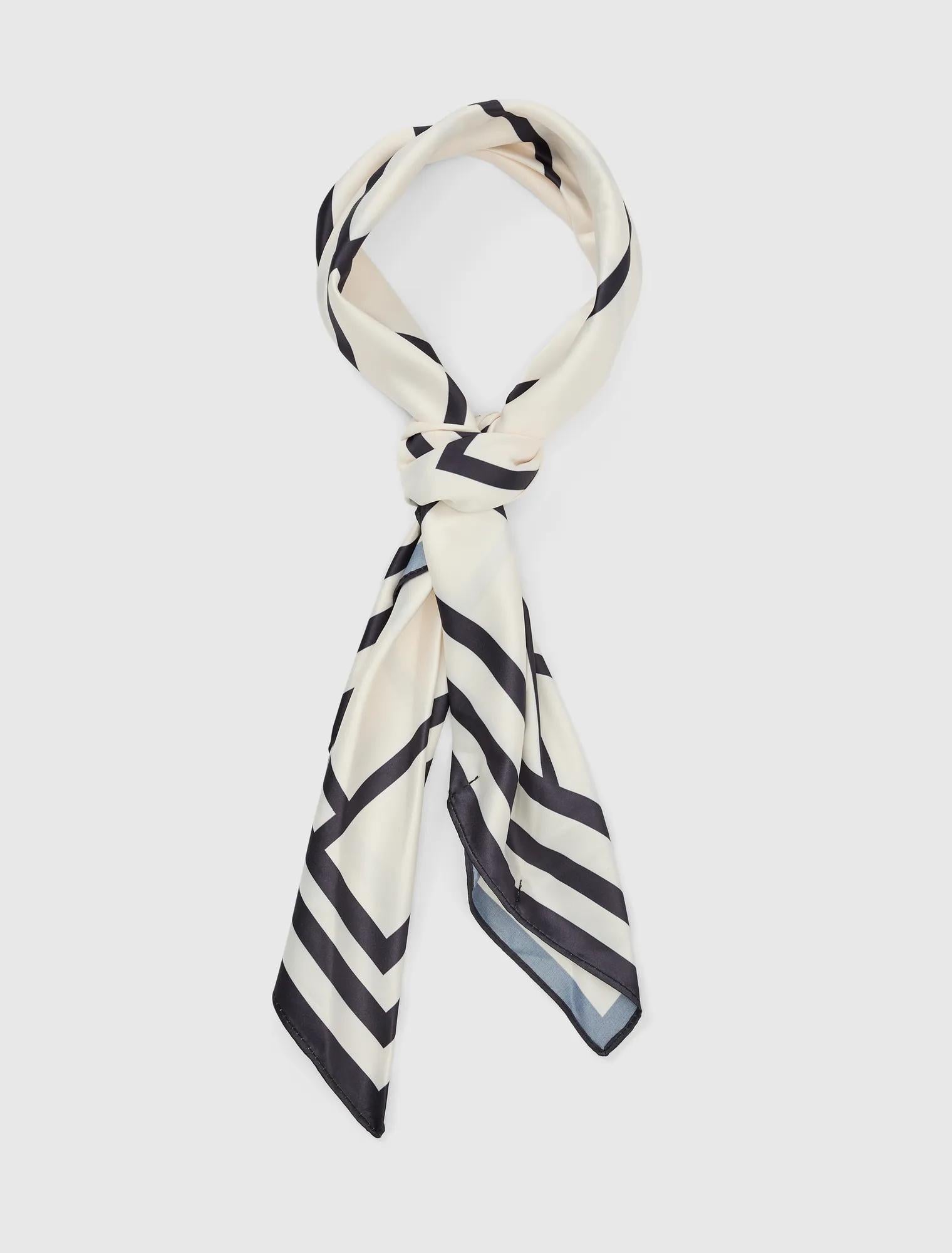 Sabrina Satin Scarf Stripe/ Mono_mannequin