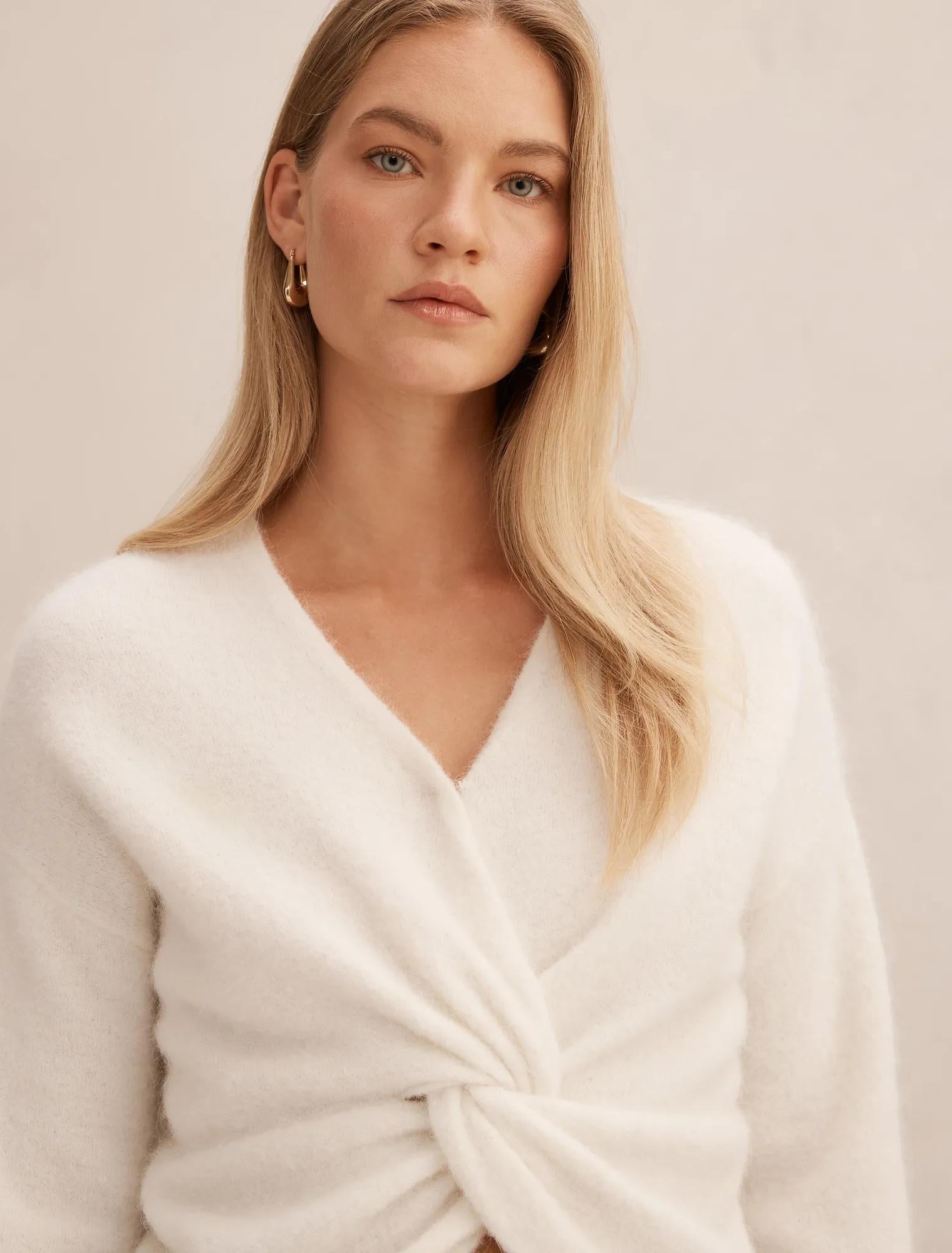 Arianne Twist Front Sweater Cream