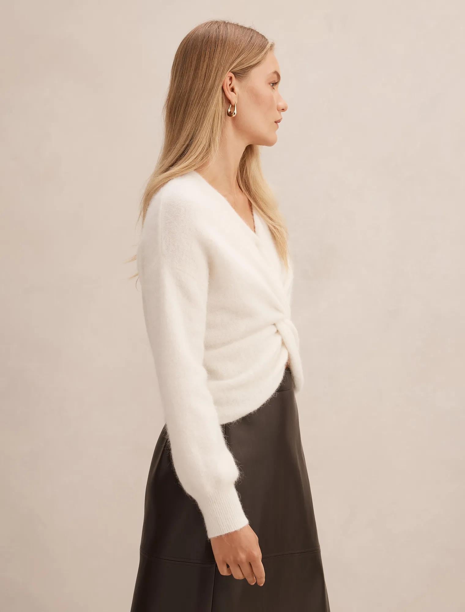 Arianne Twist Front Sweater Cream