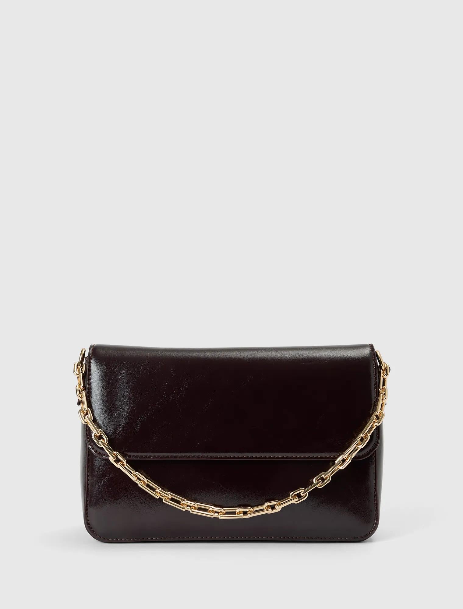 Miranda Chain Shoulder Bag Dark Chocolate_mannequin