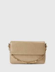 Miranda Chain Shoulder Bag Natural_mannequin