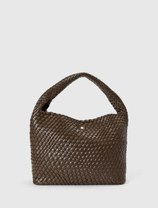 Nora Weave Hobo Bag Chocolate_mannequin