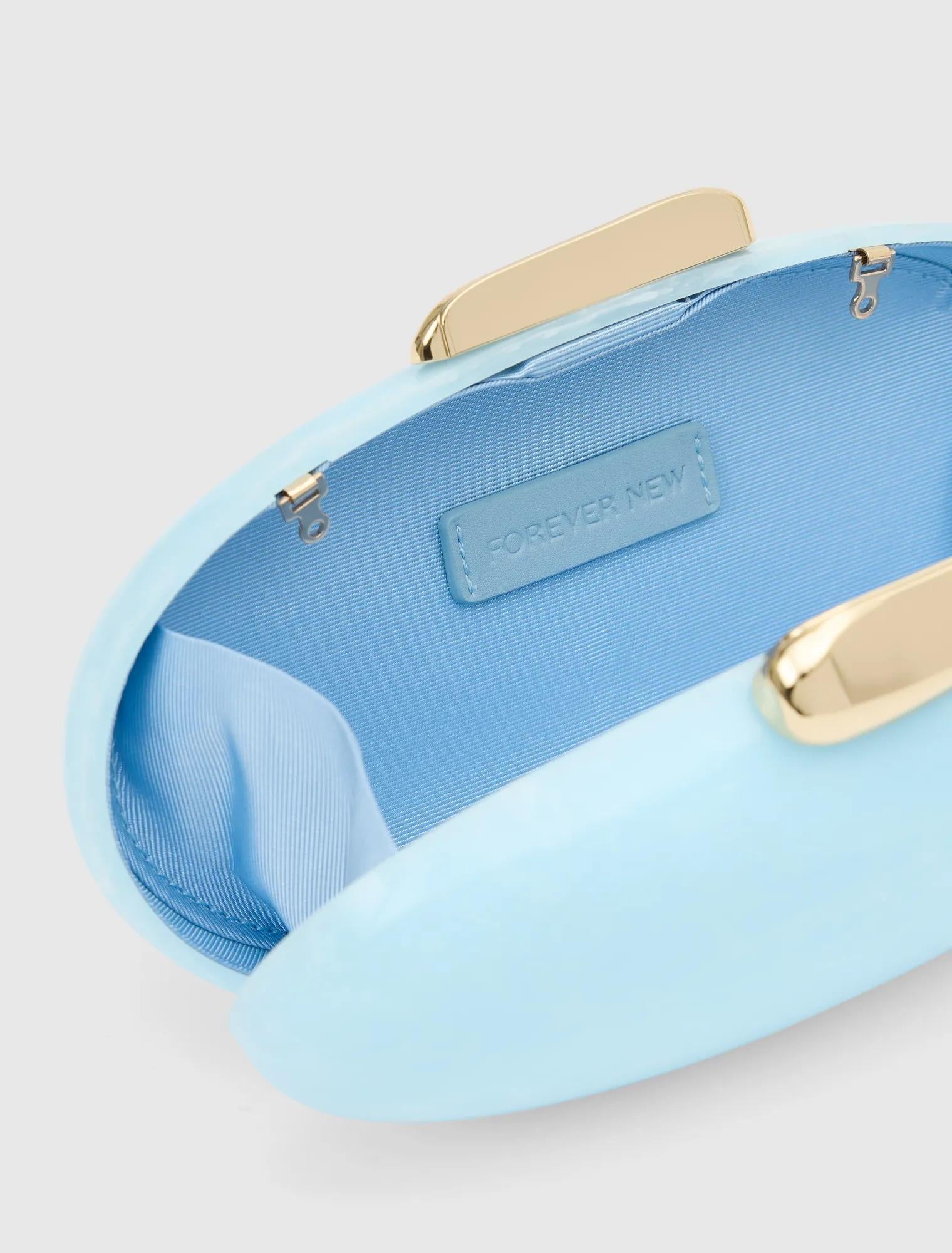 Peyton Oval Hardcase Clutch Ancient Water_mannequin