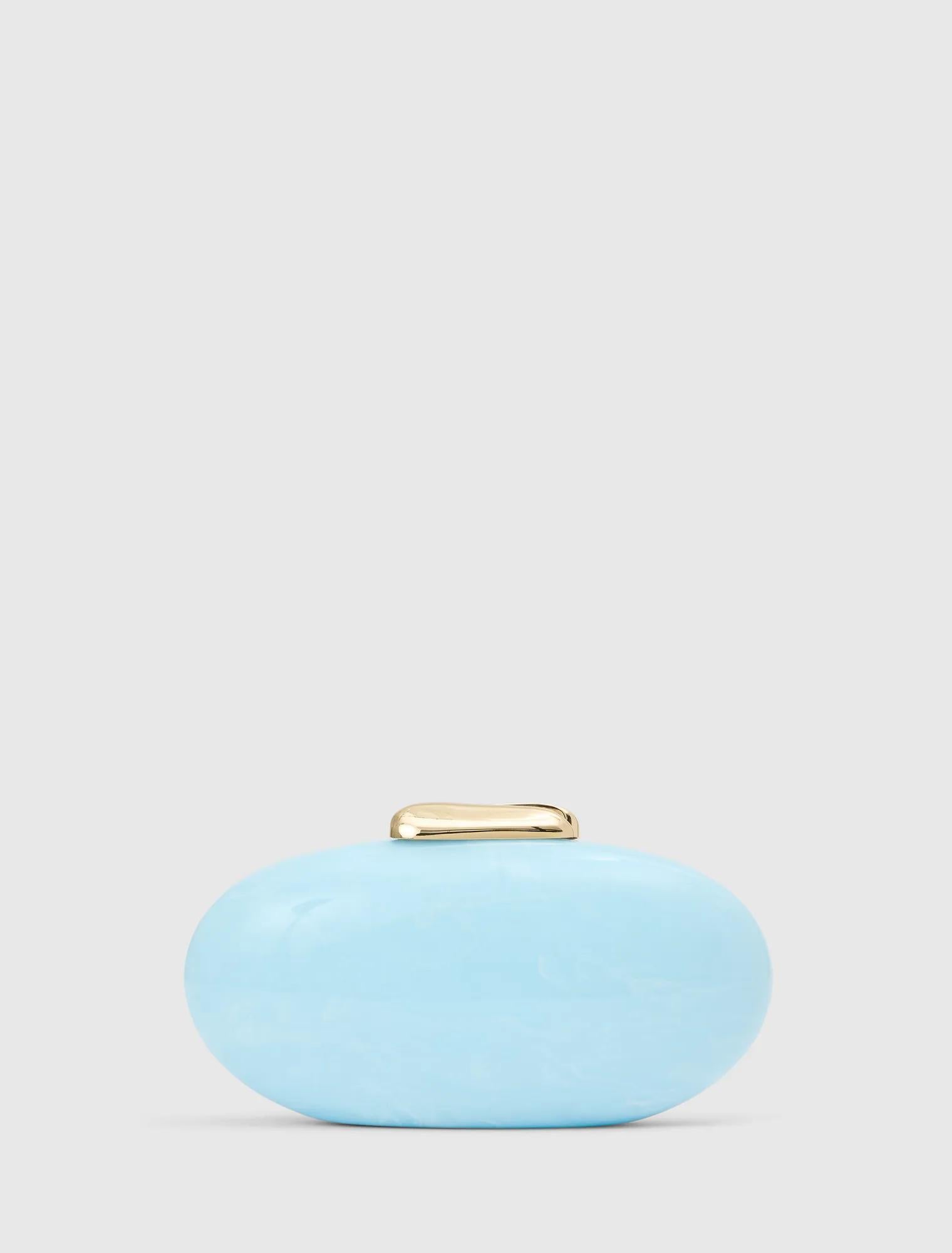 Peyton Oval Hardcase Clutch Ancient Water_mannequin