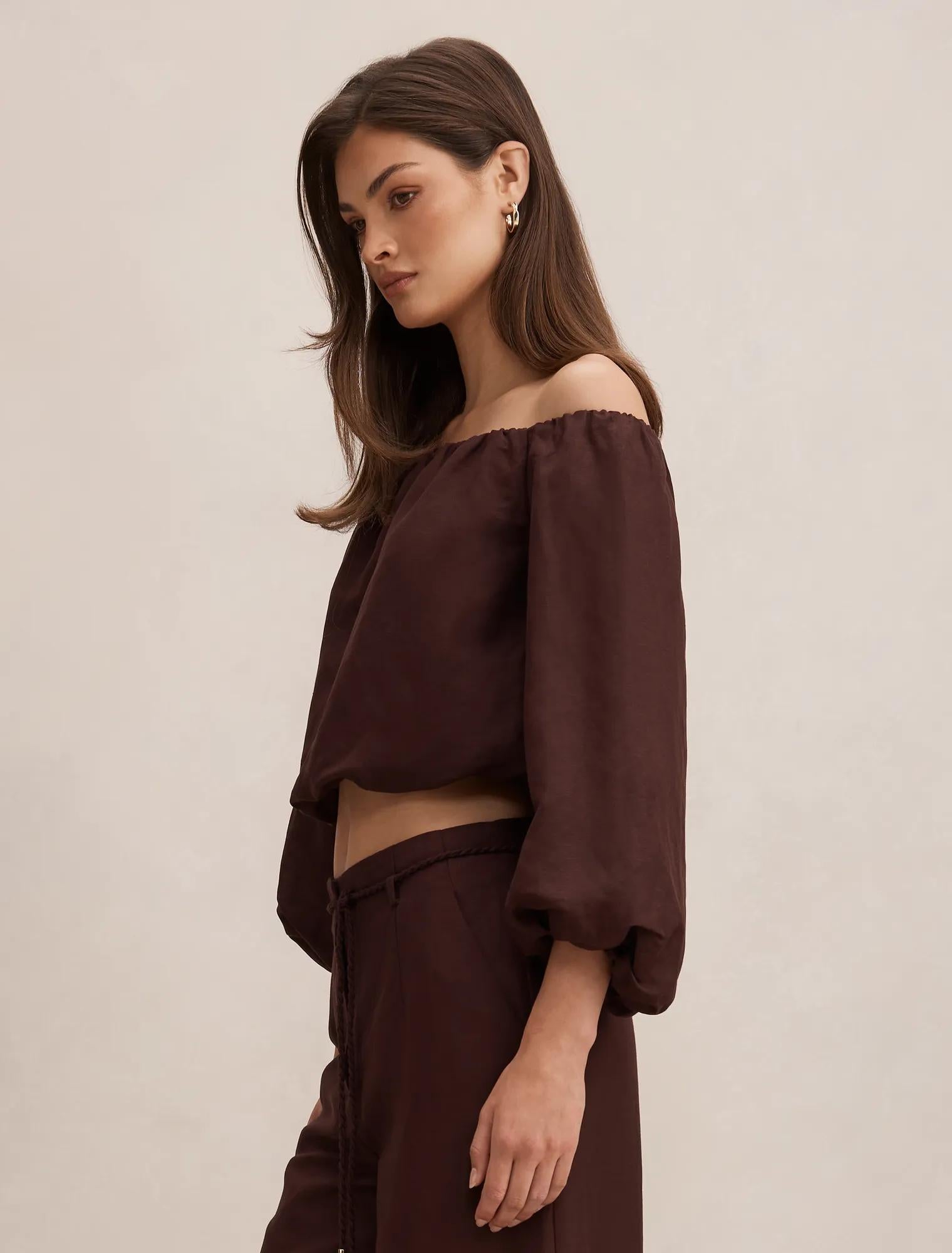 Dawn Off Shoulder Top Chocolate Set