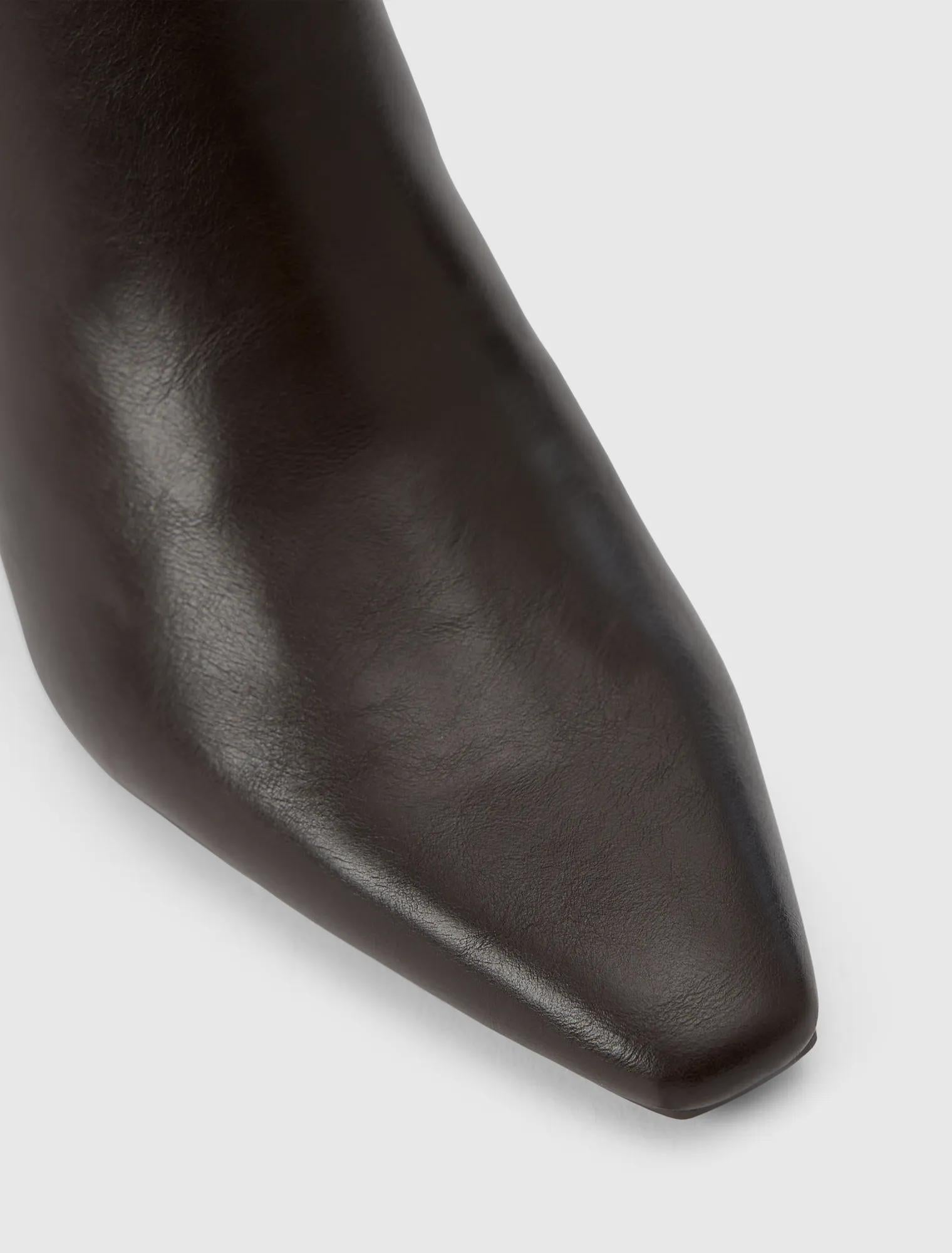 Callie Knee Length Chisel Toe Boot Chocolate Brown_mannequin