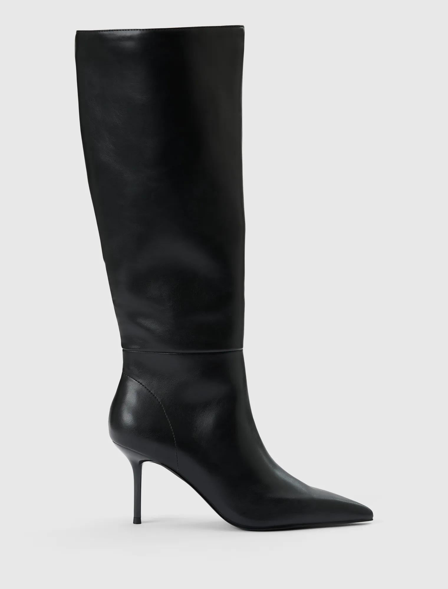 Nicolette High Heeled Pointy Toe Boots Black_mannequin