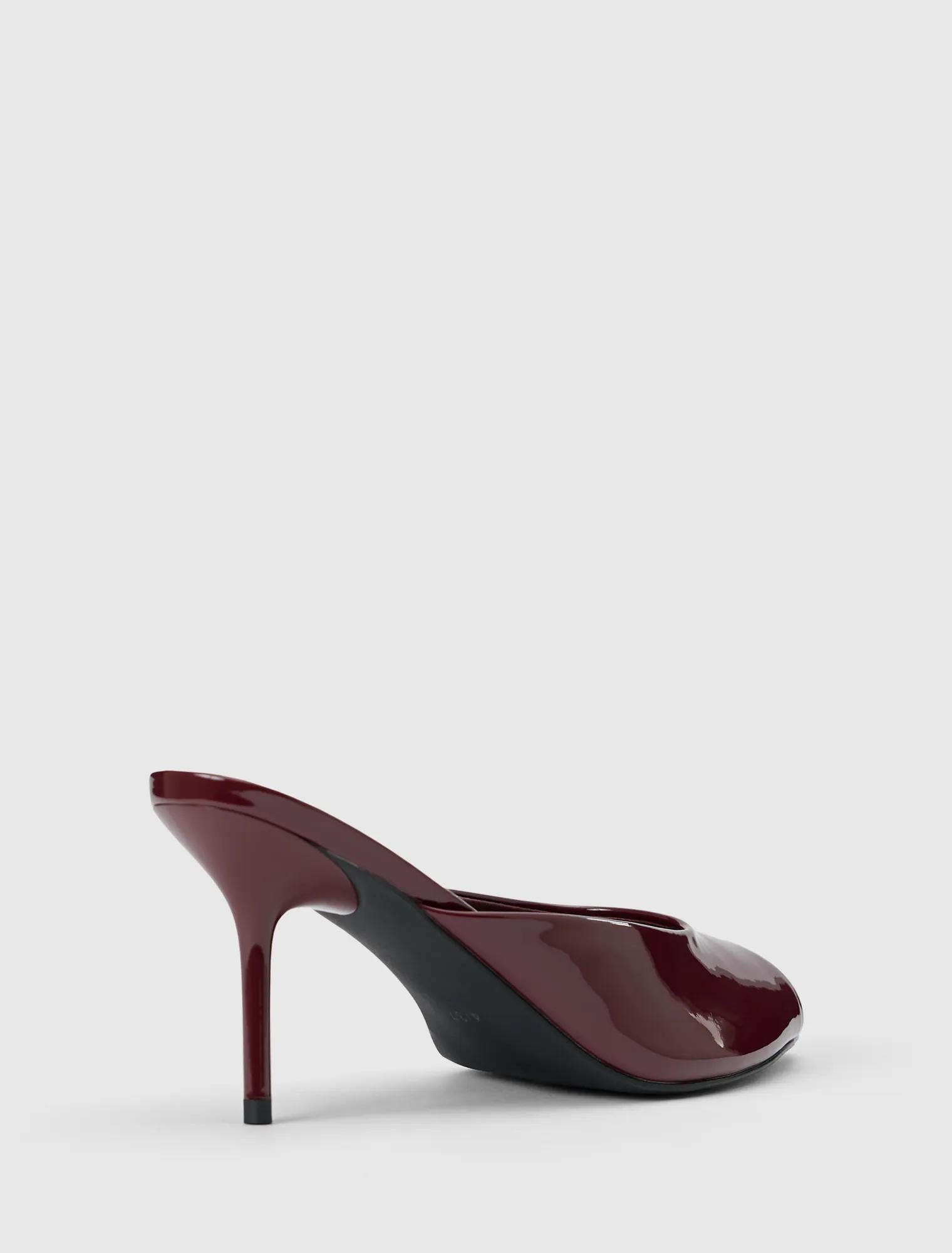 Roxy Peep Toe Mules Burgundy_mannequin