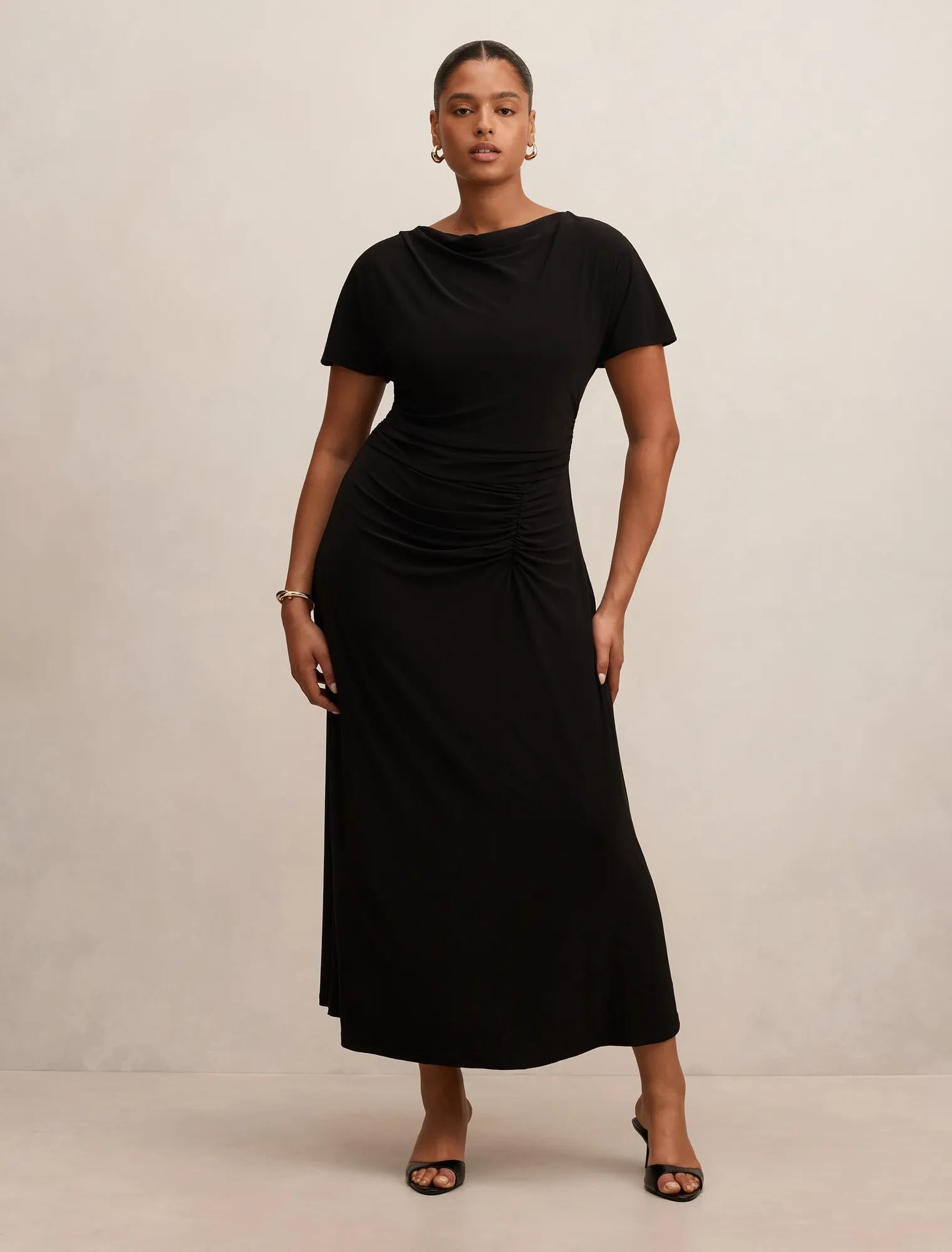 Tahnee Curve Ruched Waist Maxi Dress Black