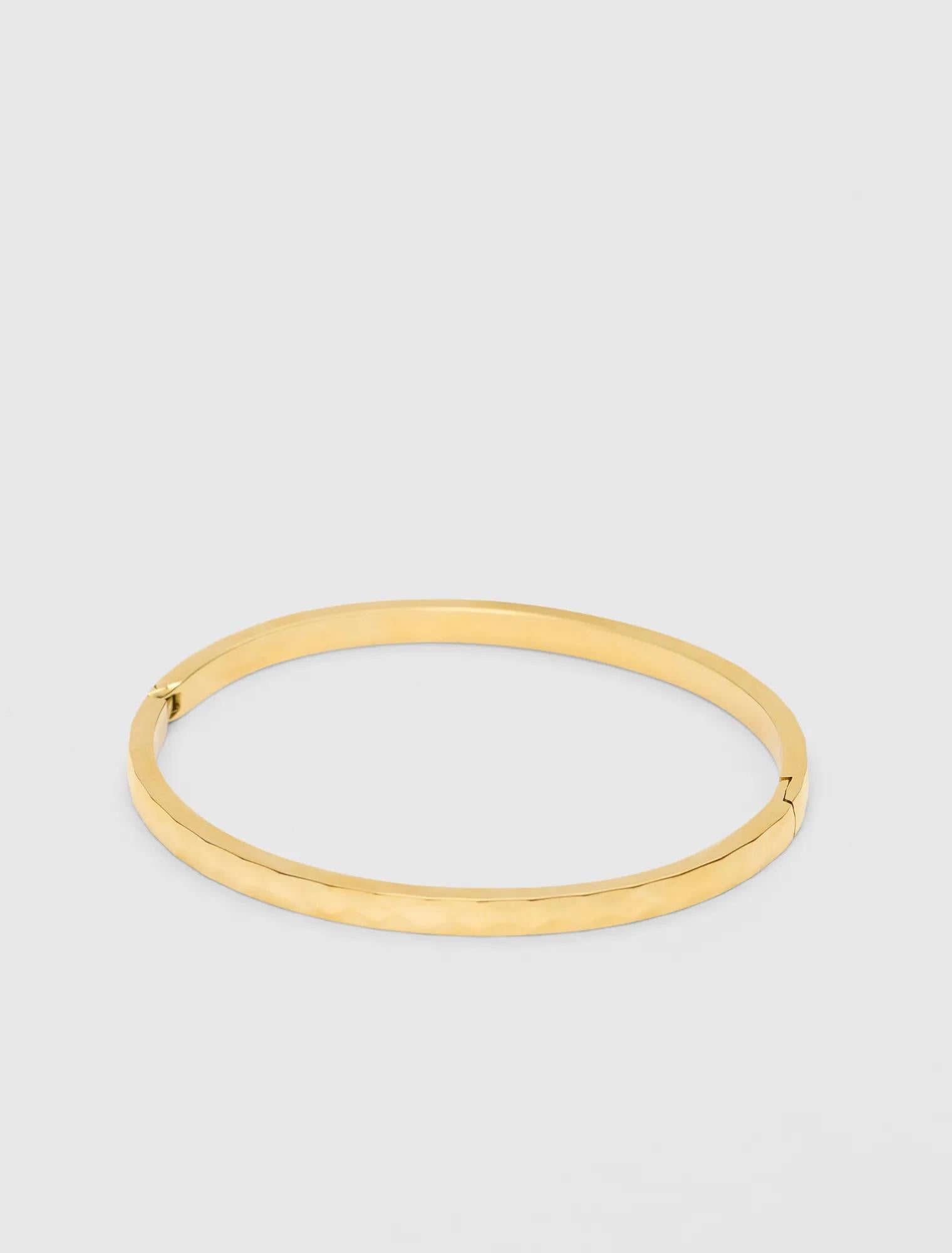 Talia Waterproof Textured Hinge Bangle Gold Plated_mannequin