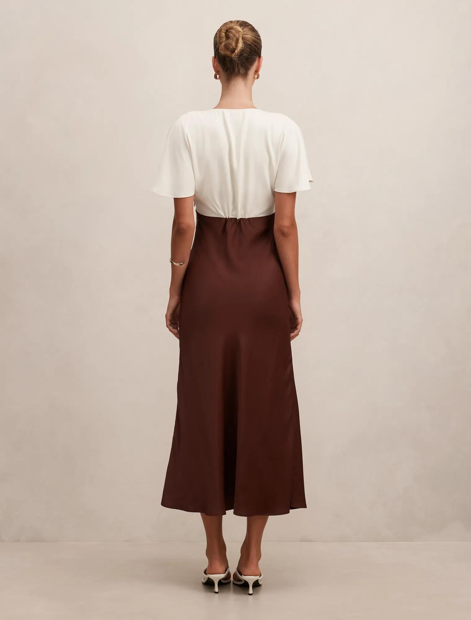 Julia Flutter Sleeve Satin Lace Midi Dress Cream / Chocolate