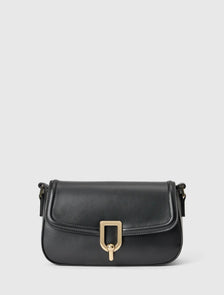 Carly Curve Lock Shoulder Bag Black_mannequin