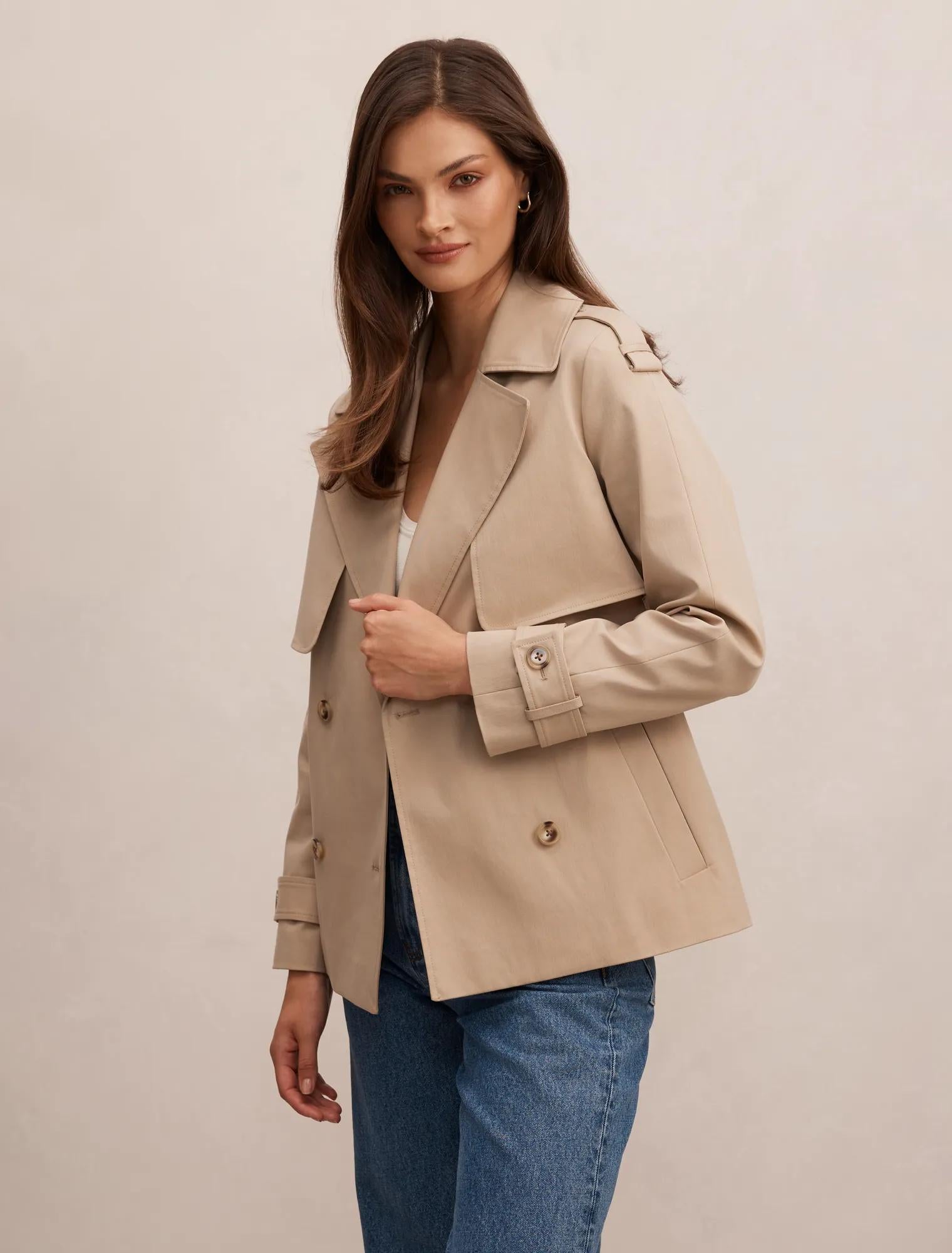 Teagan Short Trench Sand