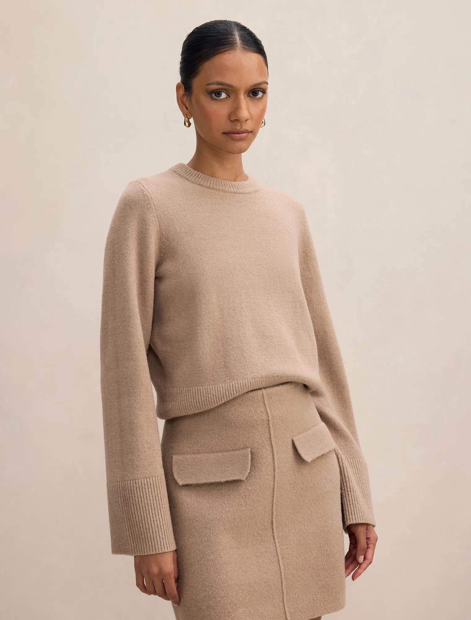 Natalie Petite Knitted Sweater Latte