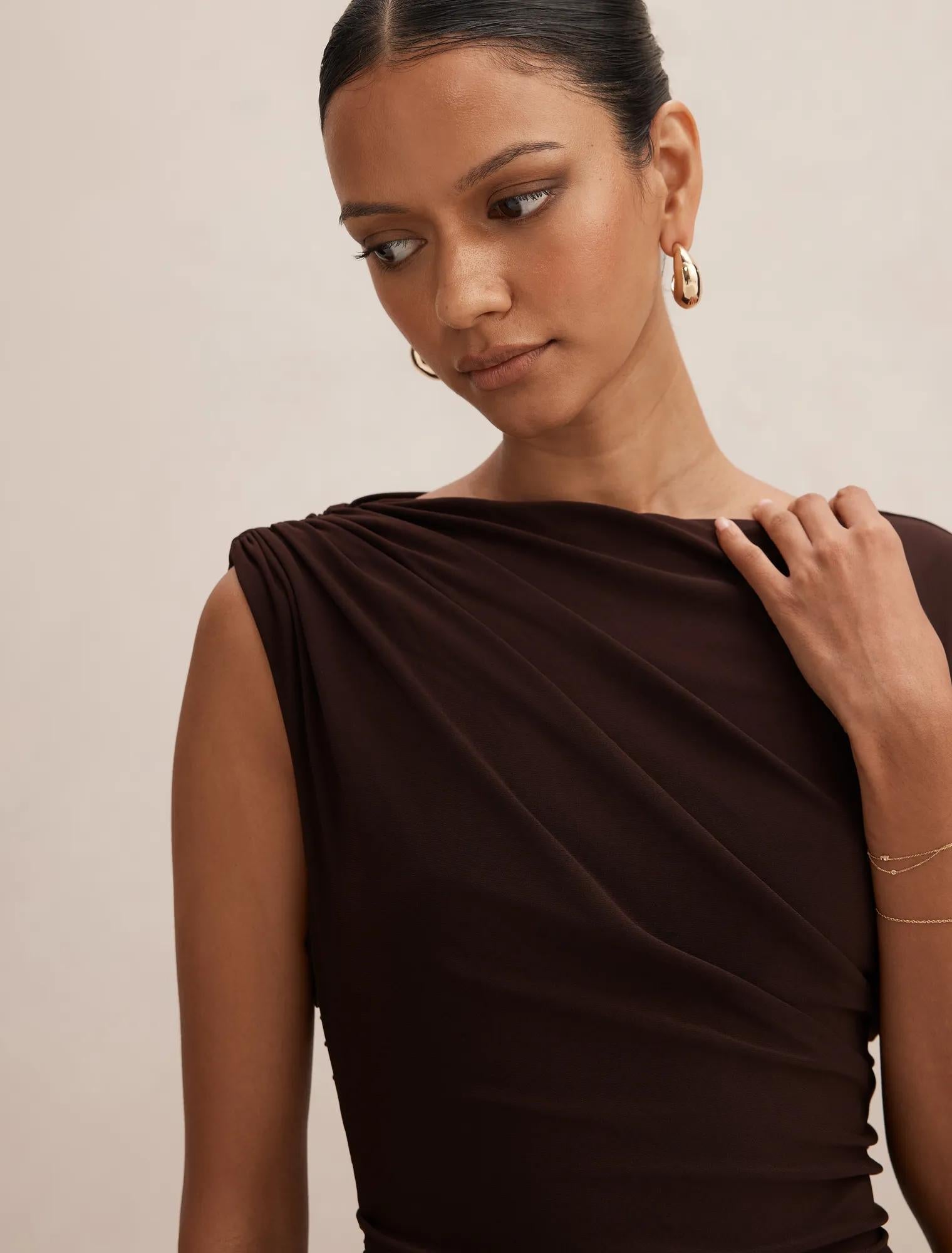 Fiora Petite Hardware Jersey Dress Dark Chocolate