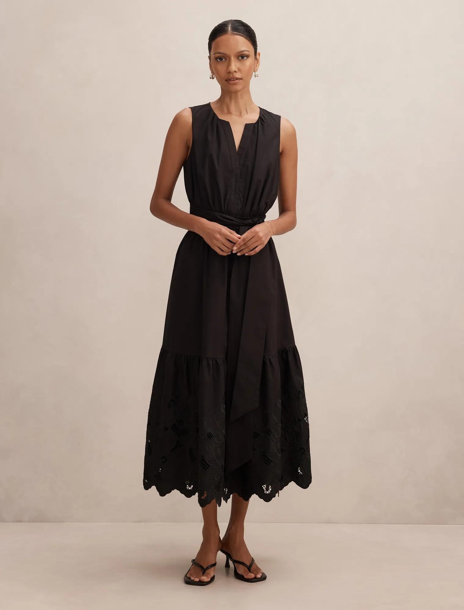 Dahlia Petite Embroidered Midi Black