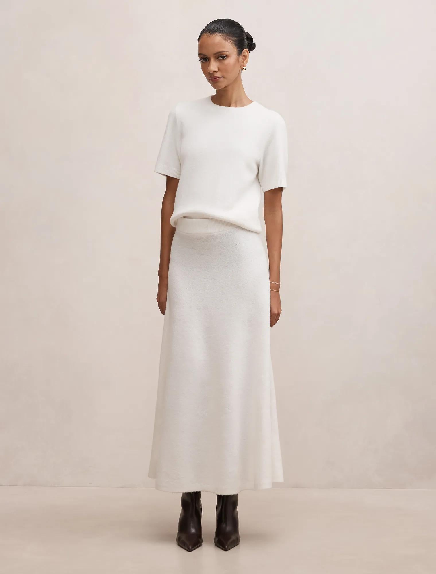 Elliotte Petite Knitted Tee Winter White Co Ord