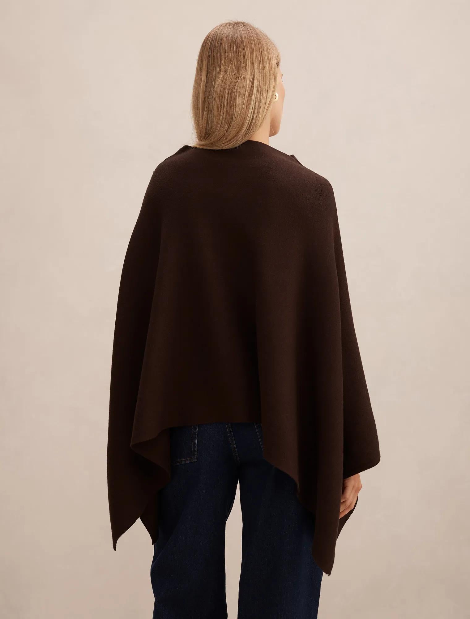 Claudia Knit Cape Chocolate