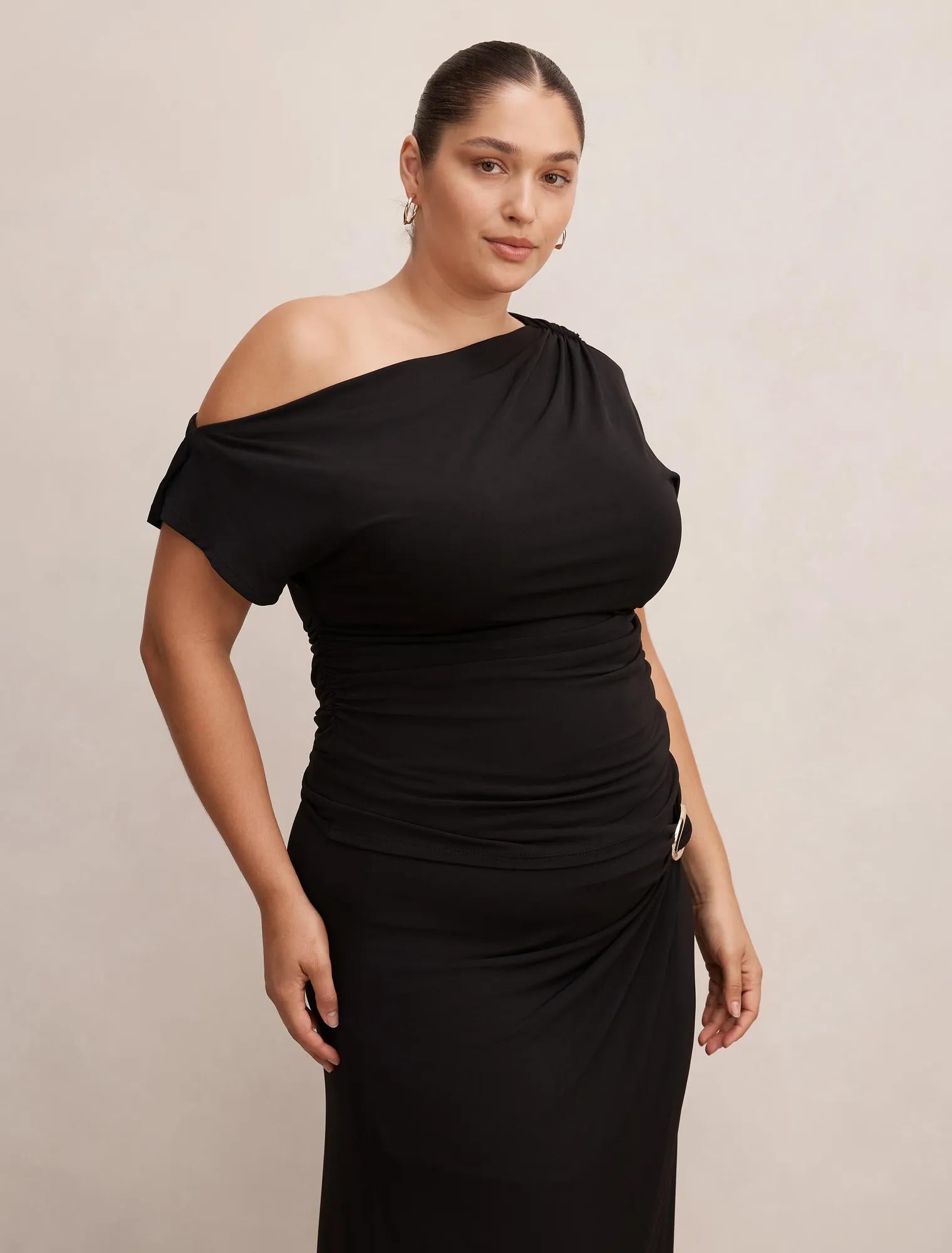 Sofia Curve Asymmetric Tipped Top Black Co-Ord